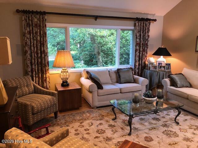 2830 Hydrangea Place Property Photo 7