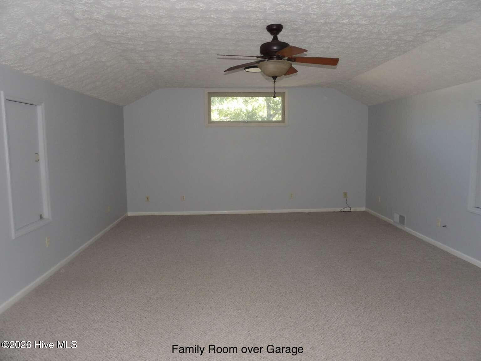 903 Lanyard Lane Property Photo 20