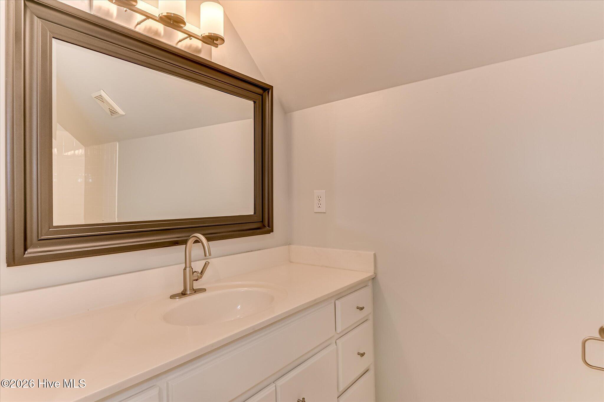 1096 Rivershyre Drive Property Photo 53