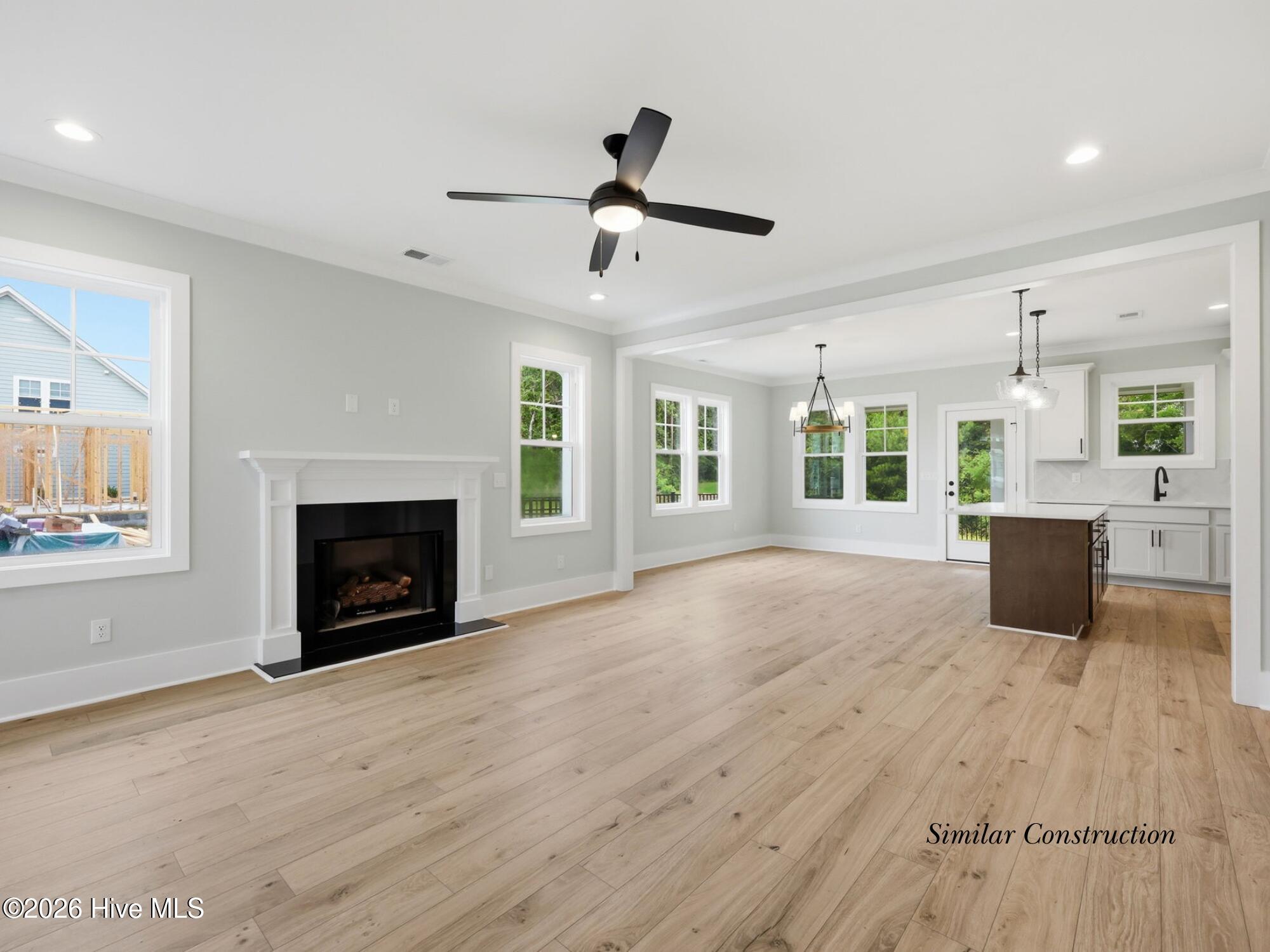 106 Pine View Boulevard Property Photo 8