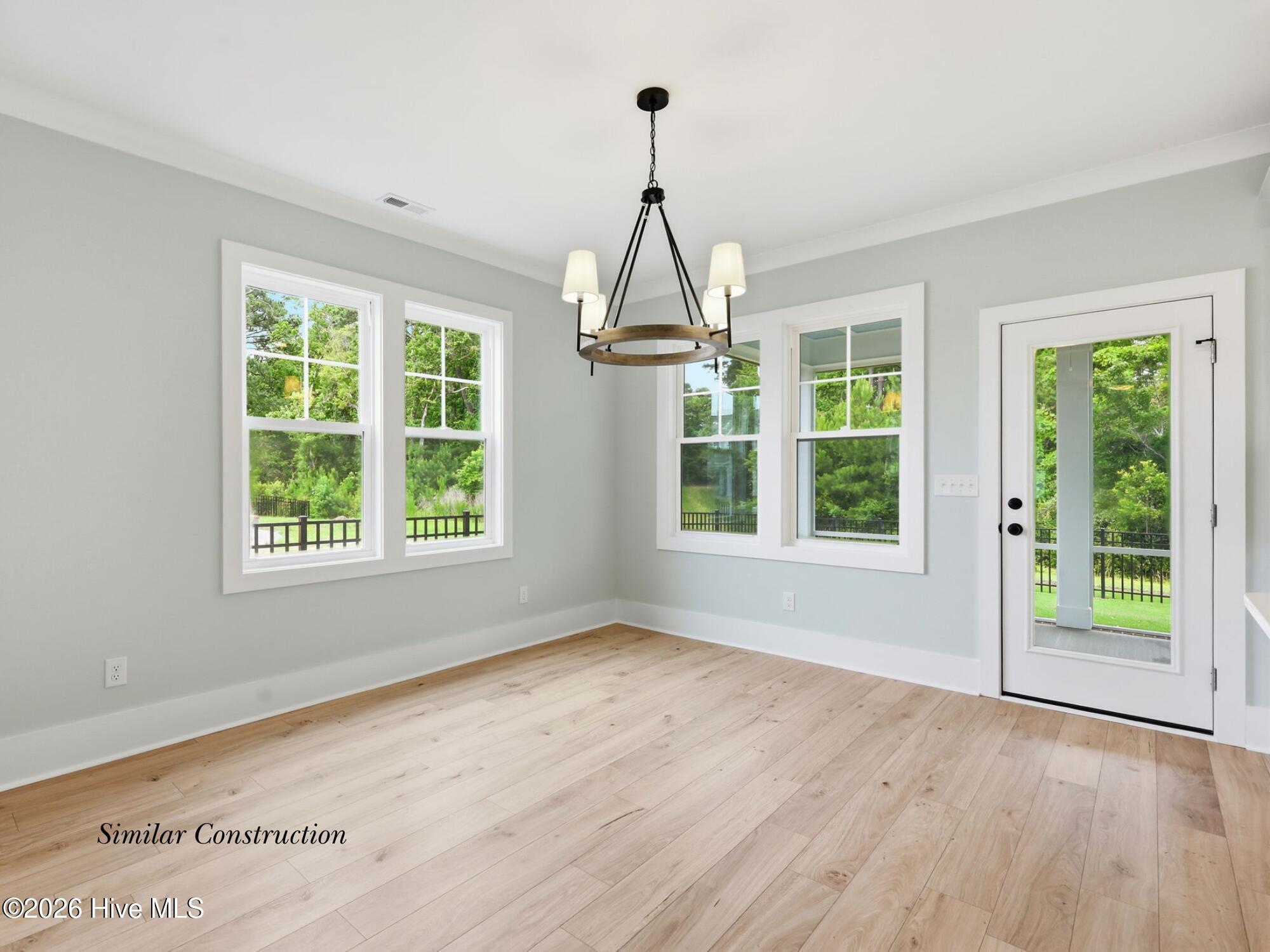 106 Pine View Boulevard Property Photo 14