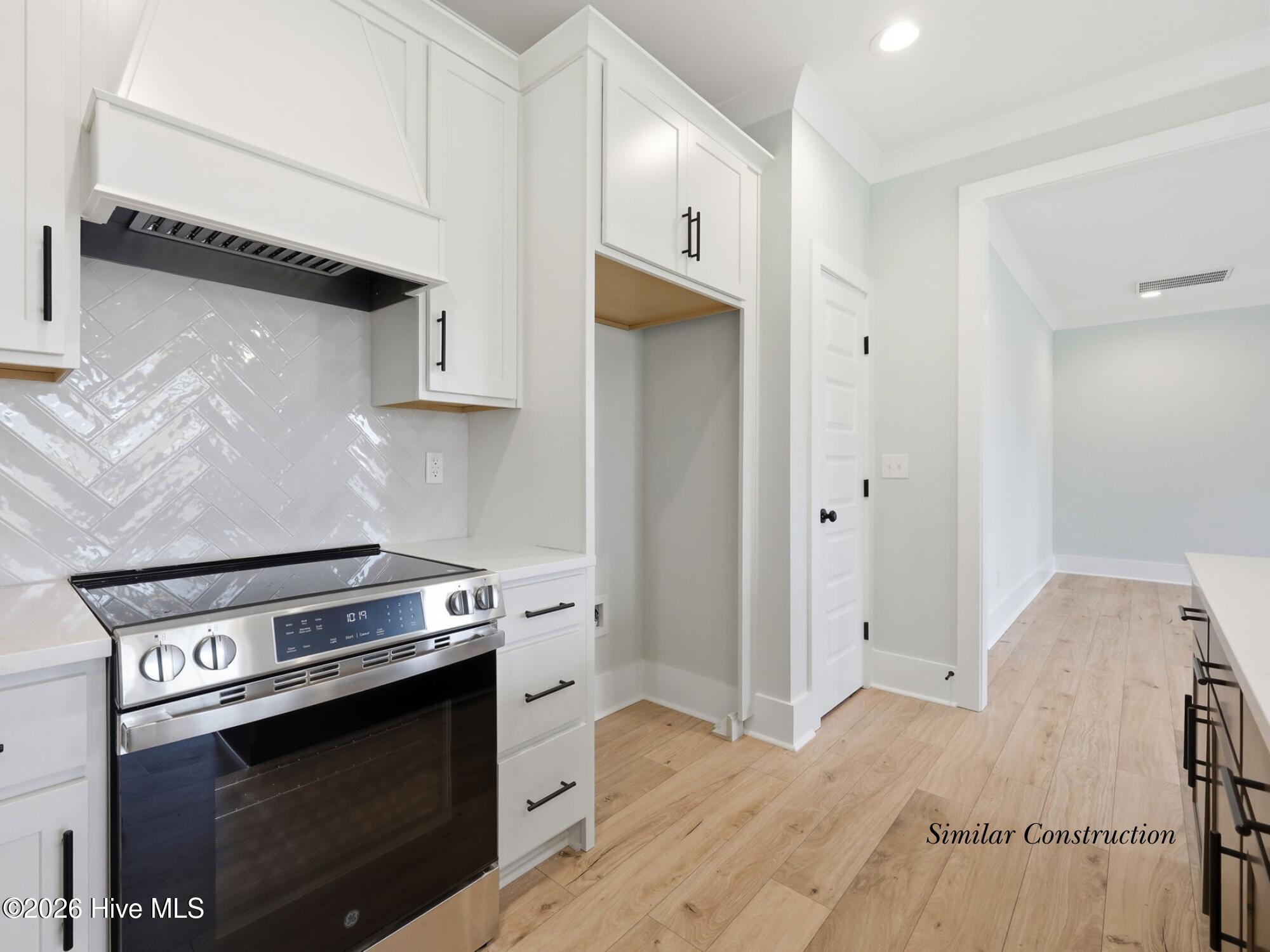106 Pine View Boulevard Property Photo 38