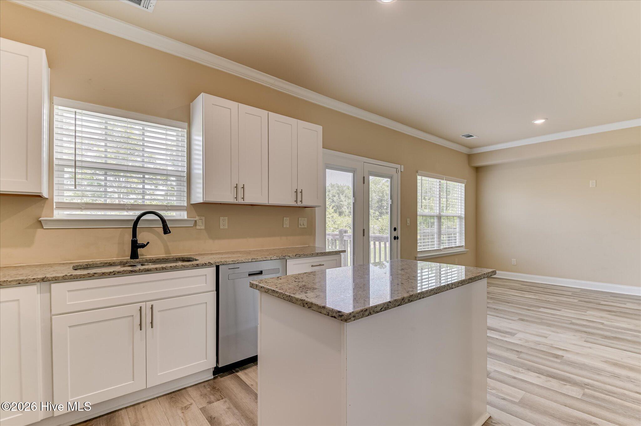2413 Faith Trail Property Photo 18