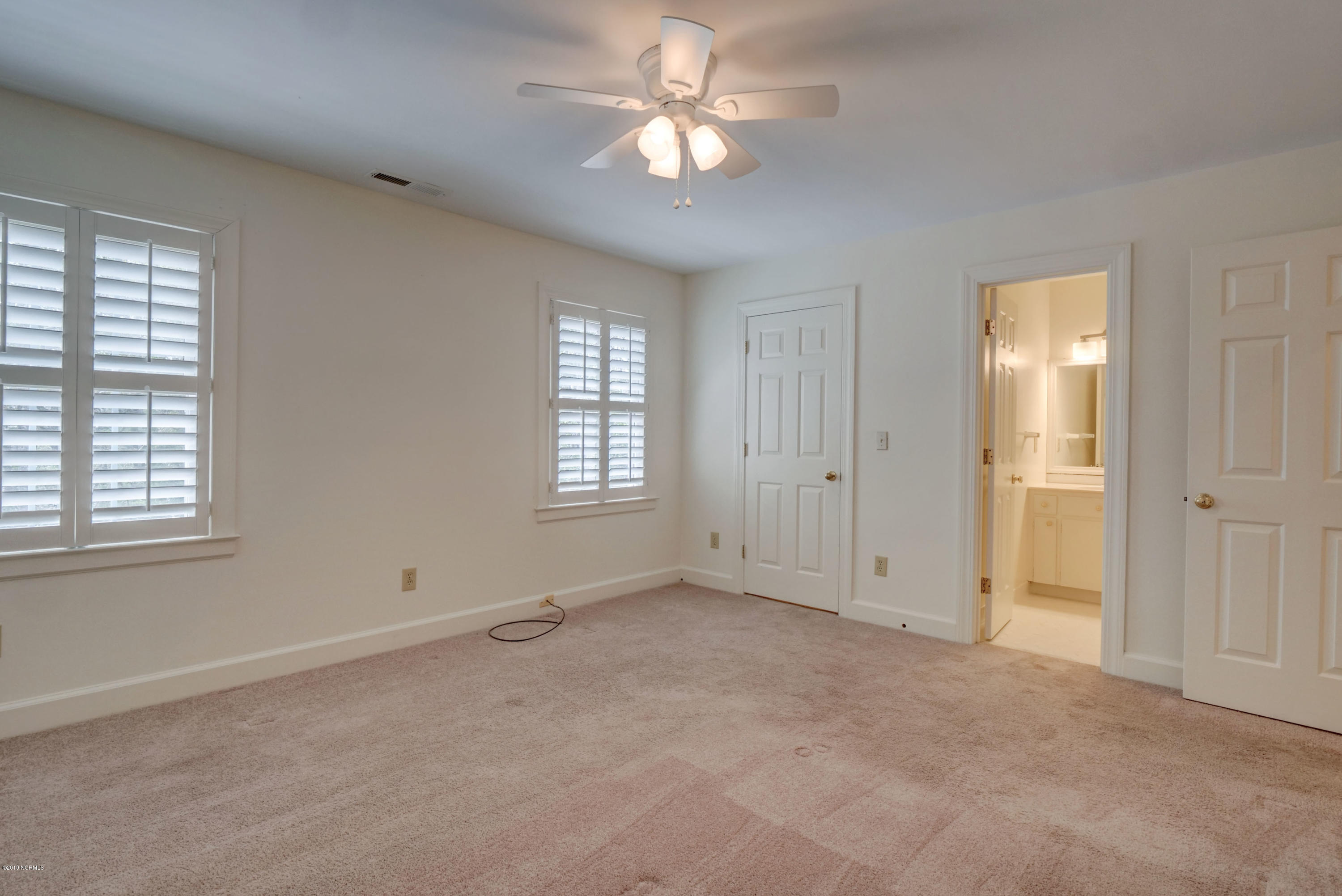 2724 Oleander Drive C Property Photo 19
