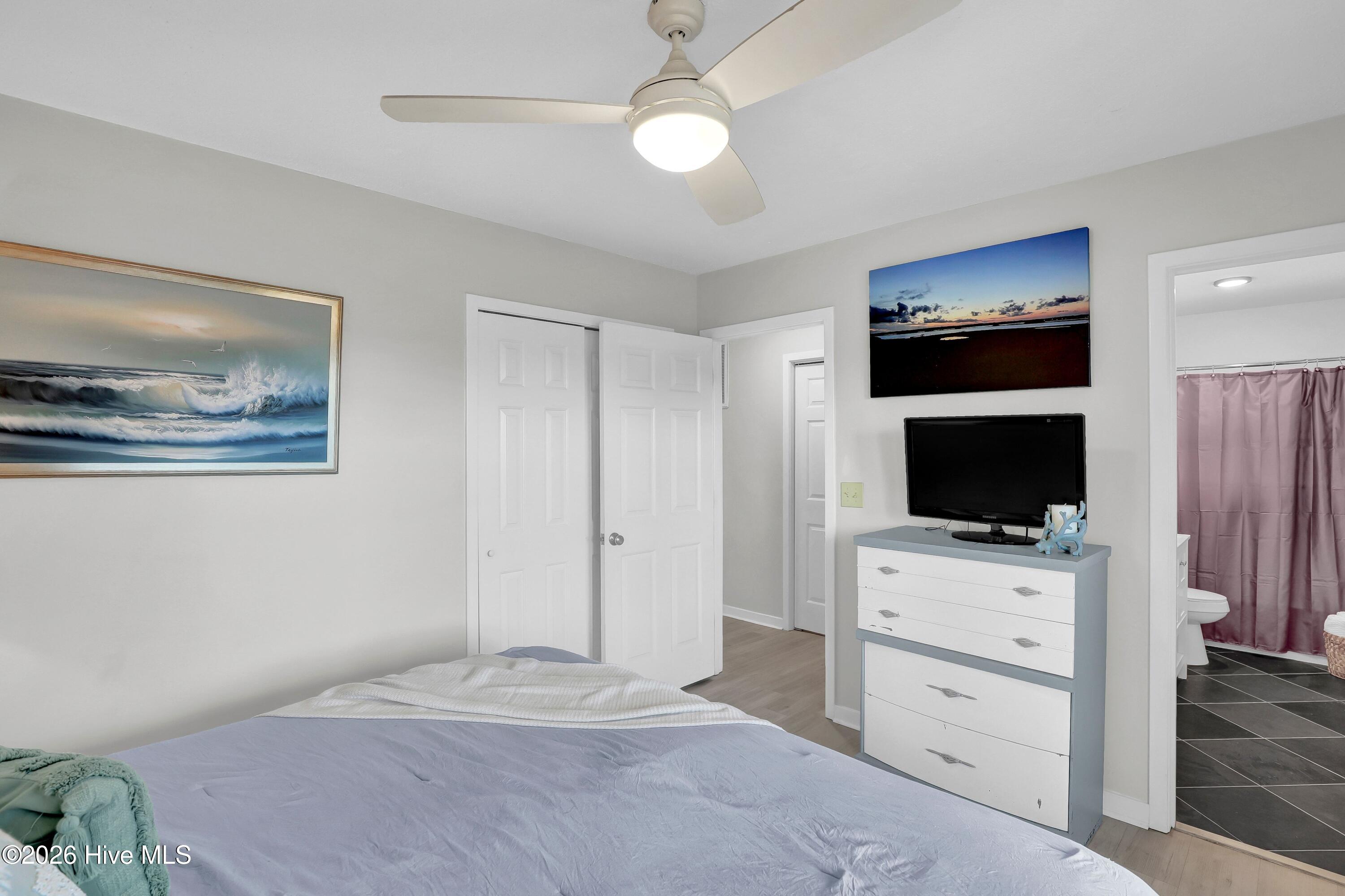 1143 S Topsail Drive Property Photo 27
