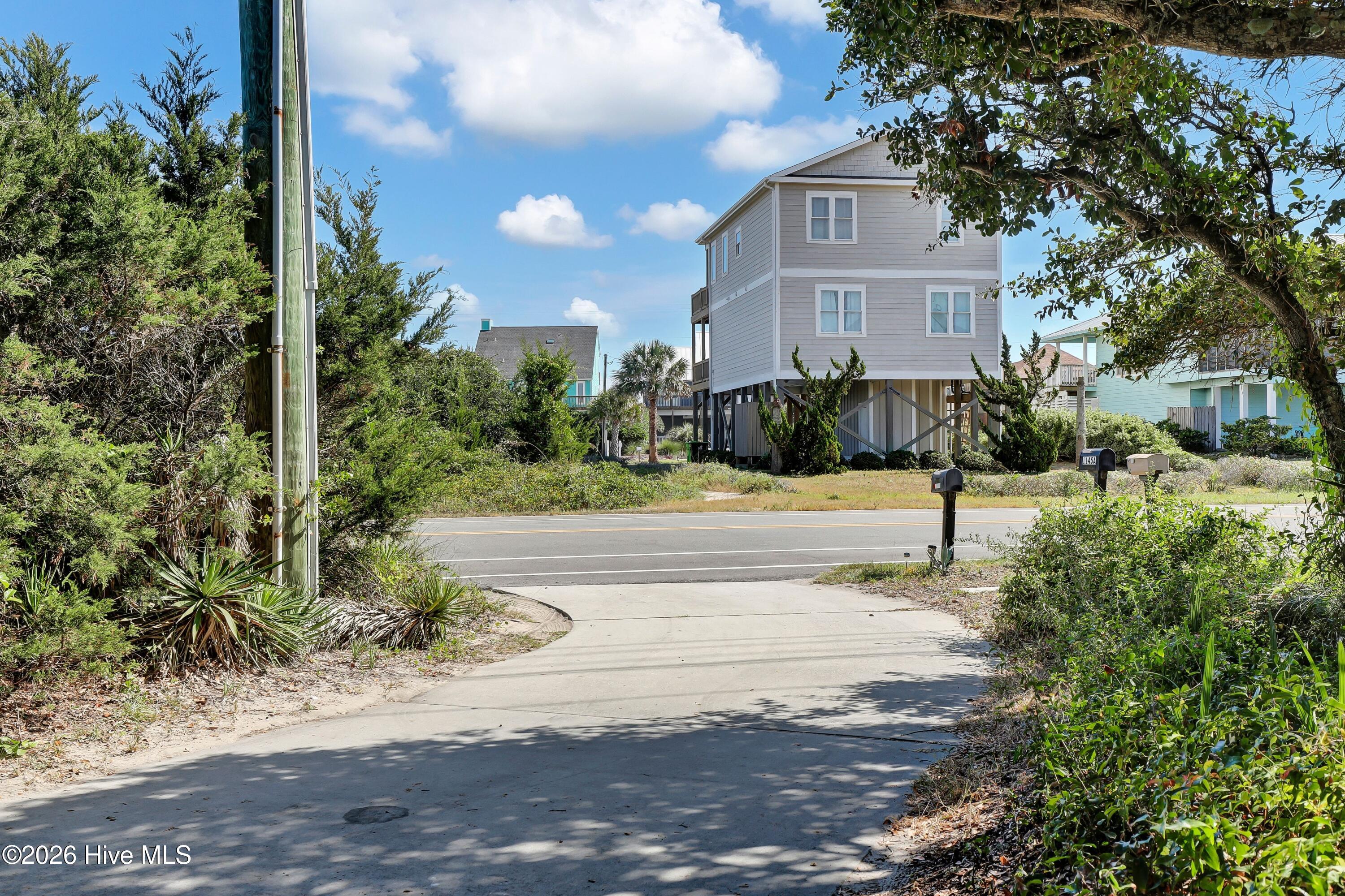 1143 S Topsail Drive Property Photo 40