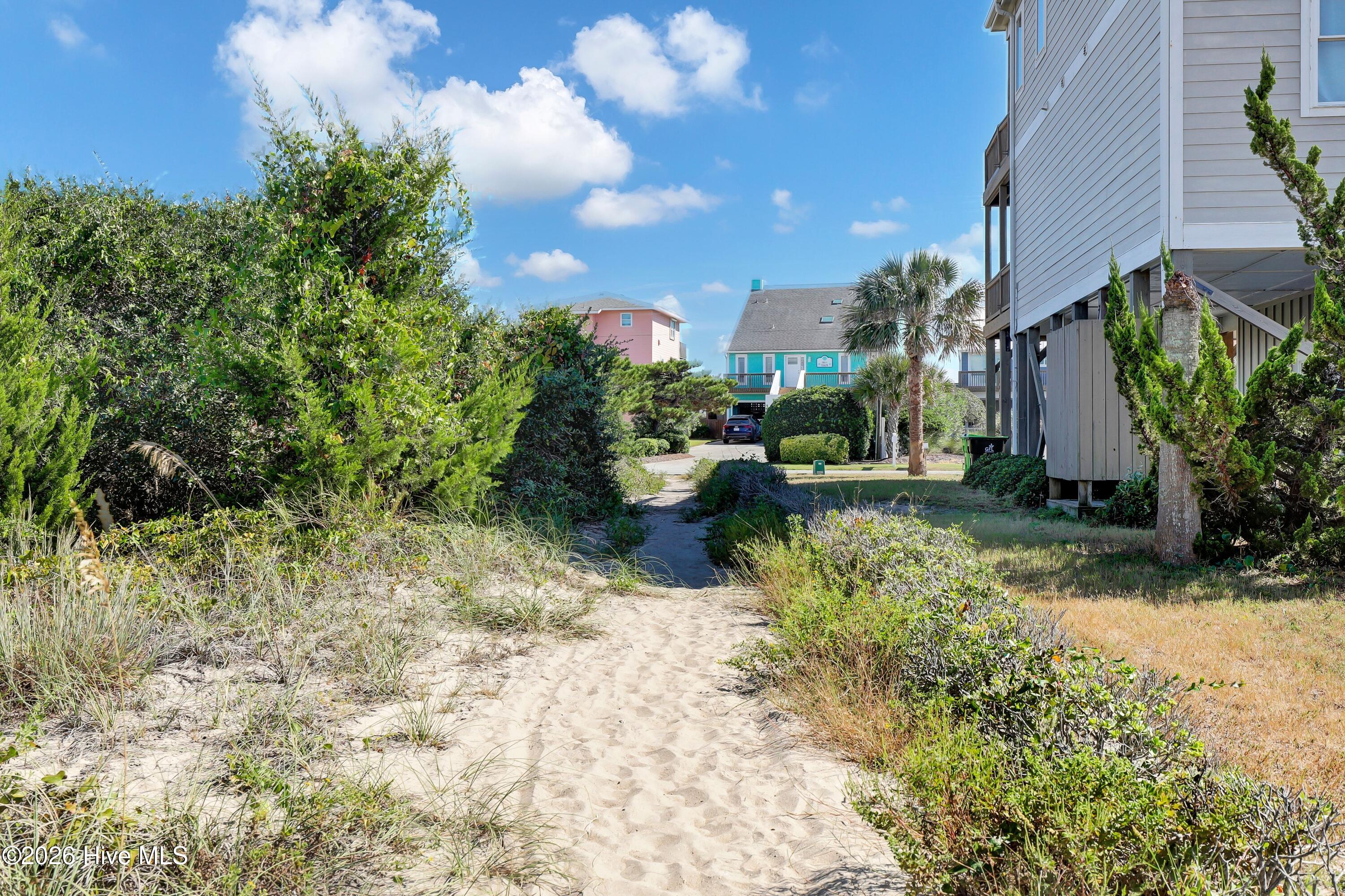 1143 S Topsail Drive Property Photo 41