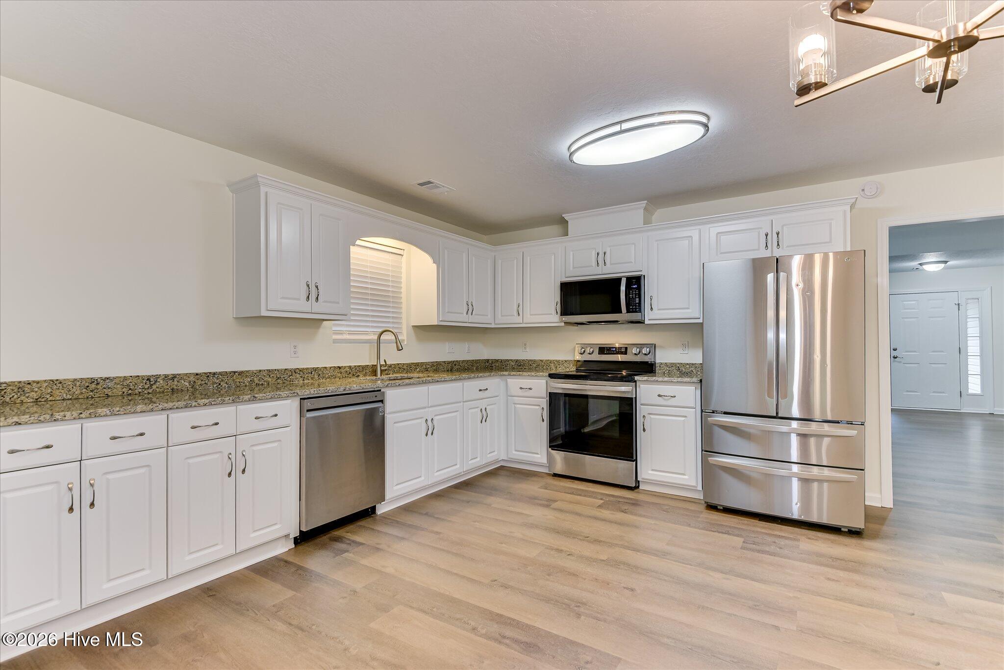 534 Stirling Bridge Road Property Photo 4