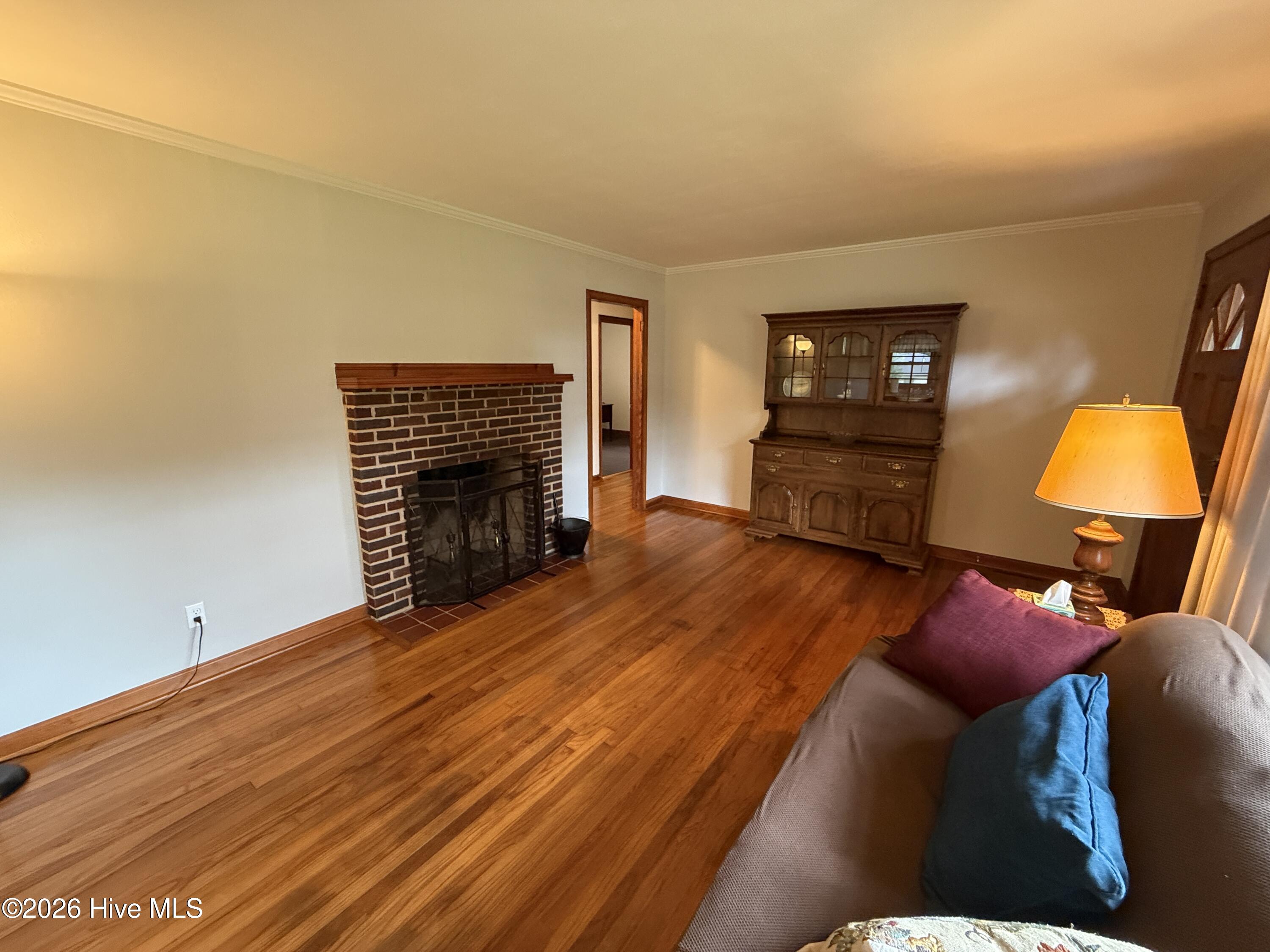 838 Berkshire Drive Property Photo 4