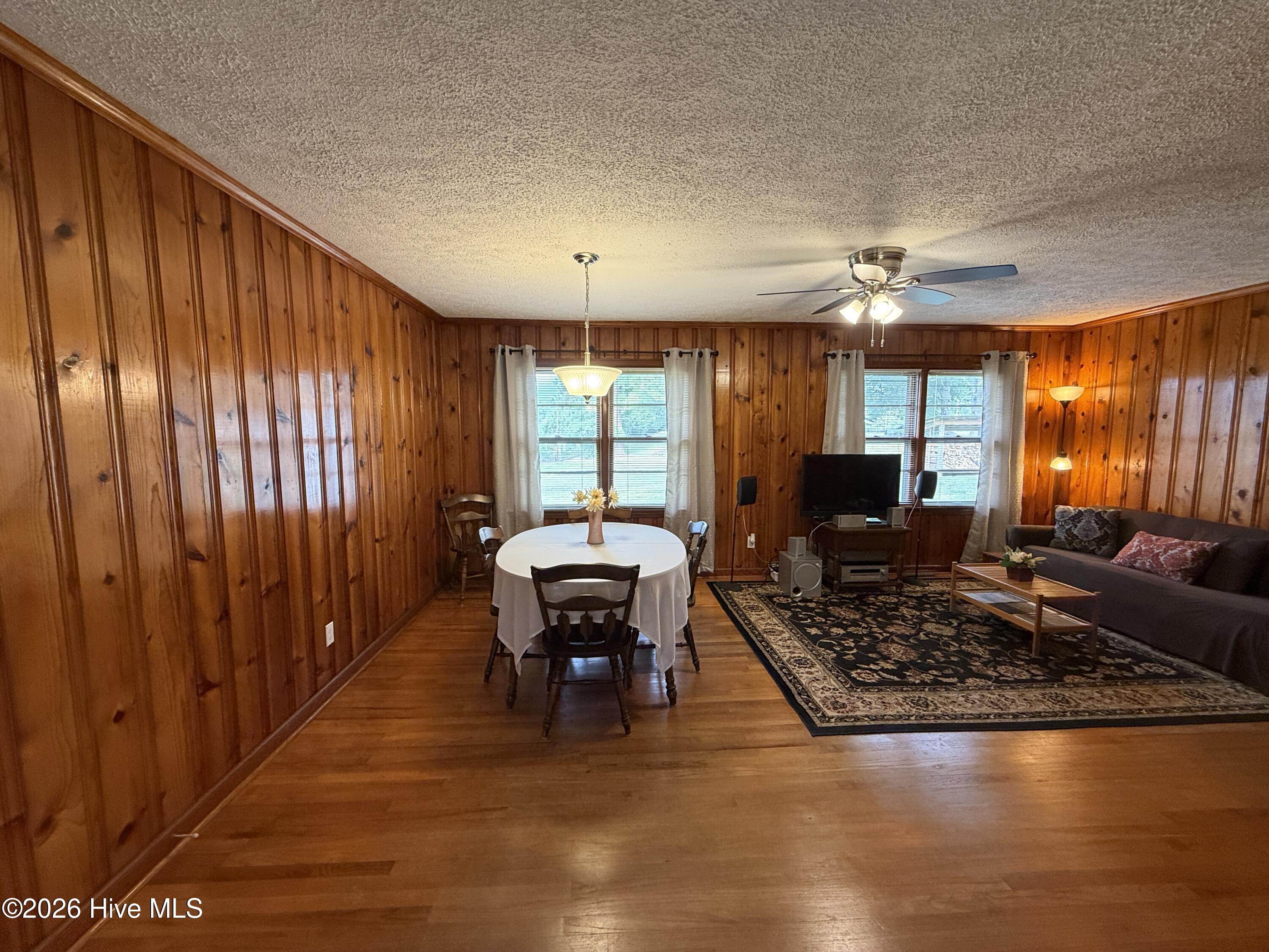 838 Berkshire Drive Property Photo 11