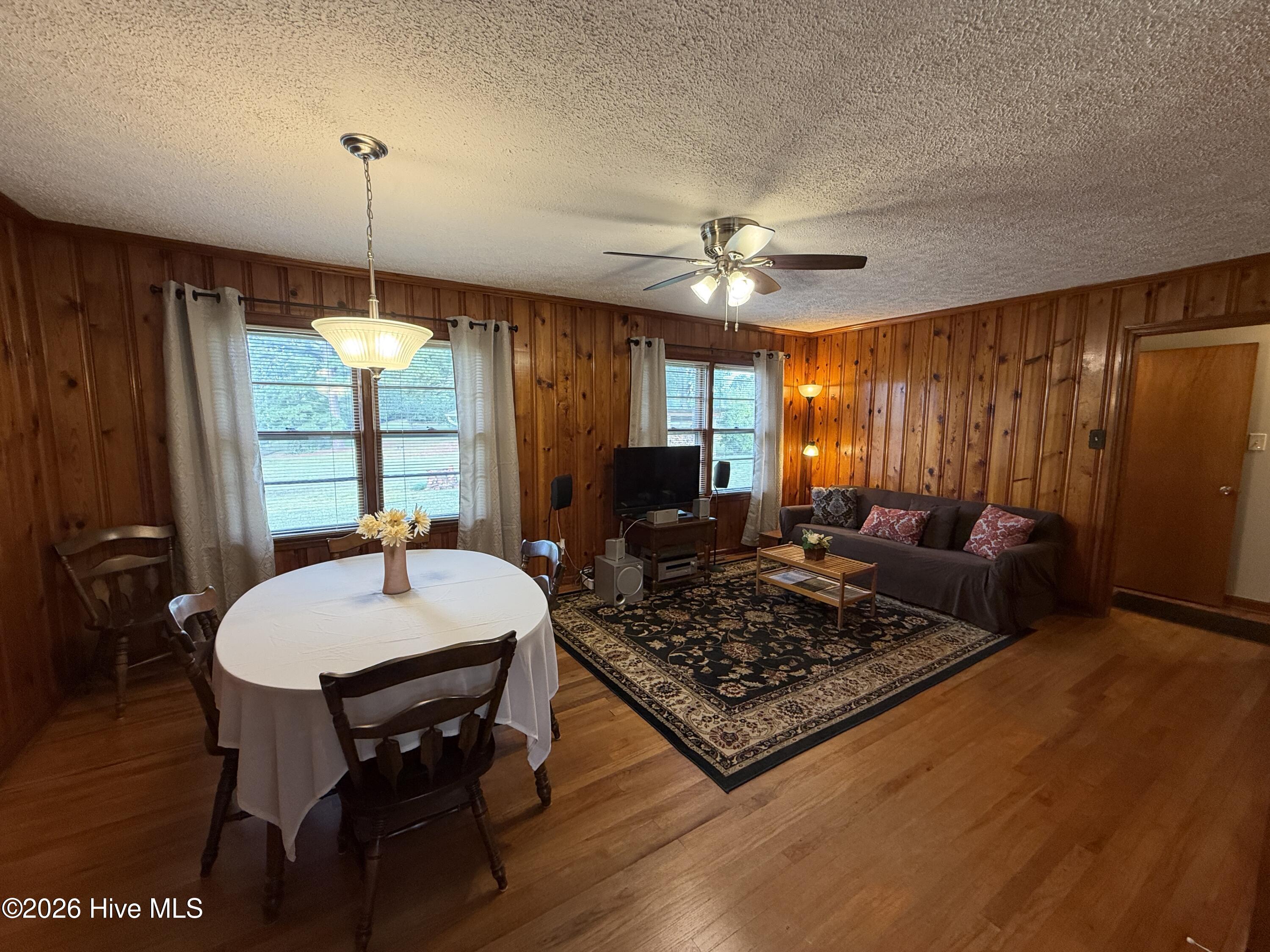 838 Berkshire Drive Property Photo 12