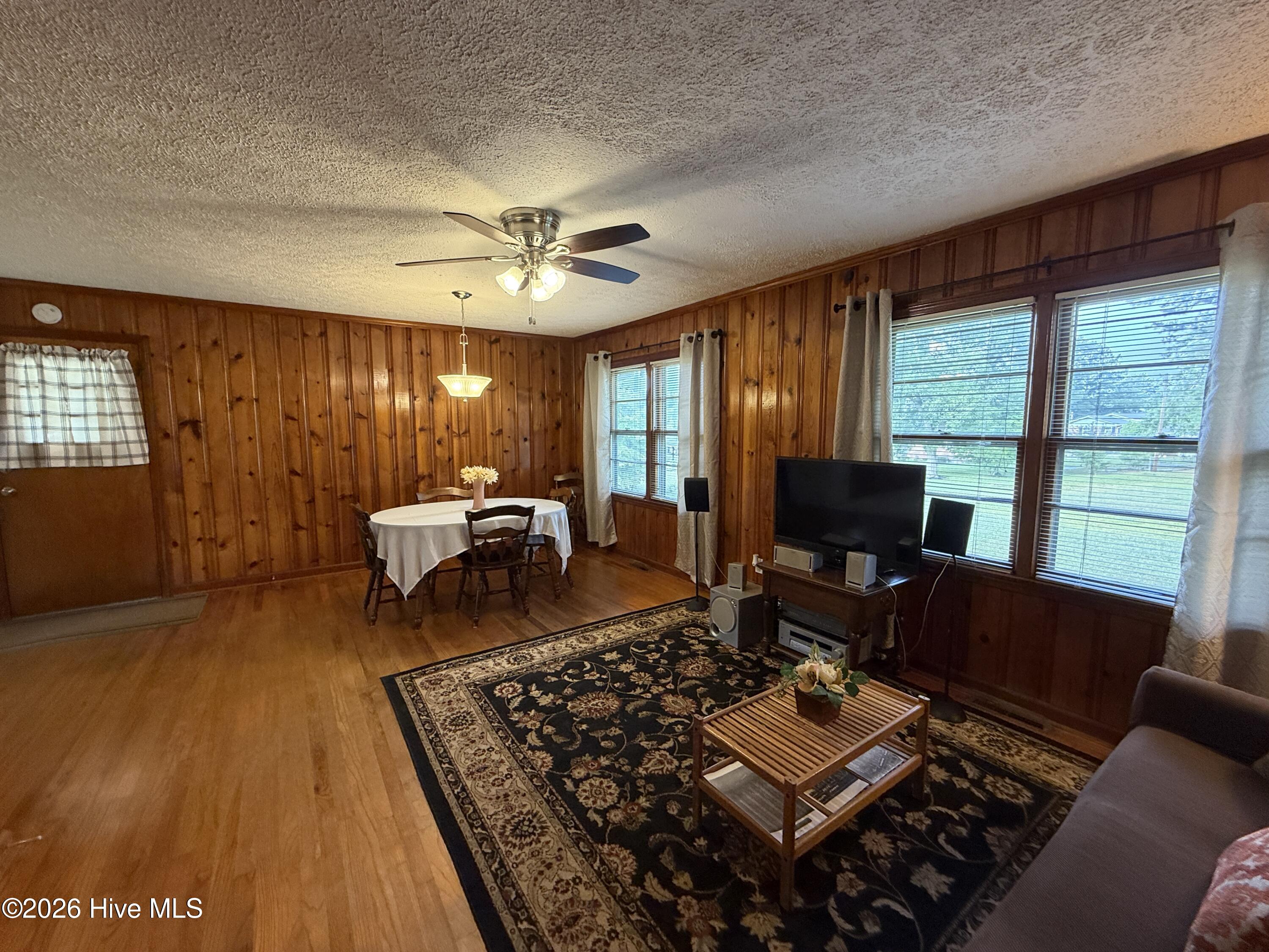 838 Berkshire Drive Property Photo 14