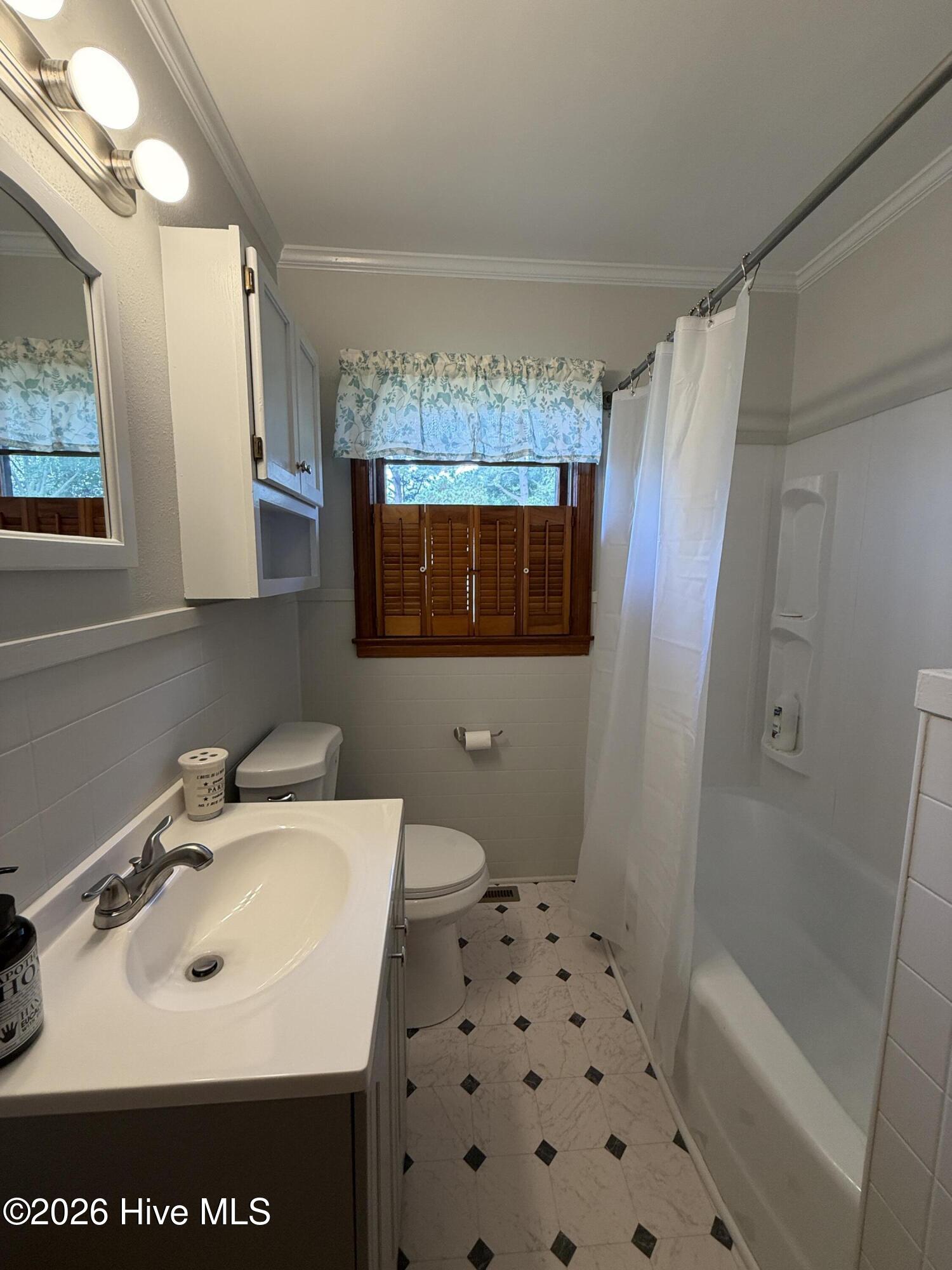 838 Berkshire Drive Property Photo 19