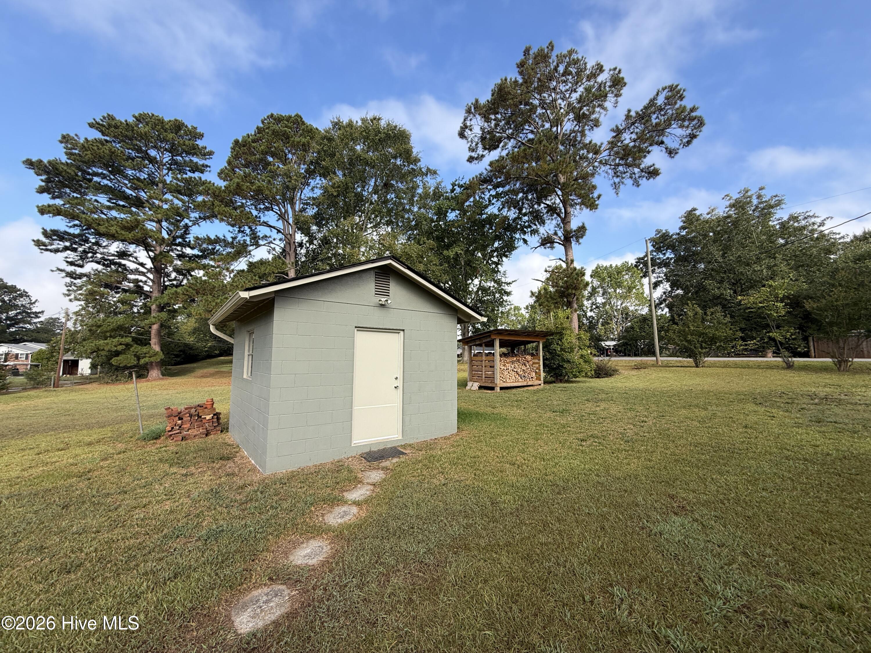 838 Berkshire Drive Property Photo 25