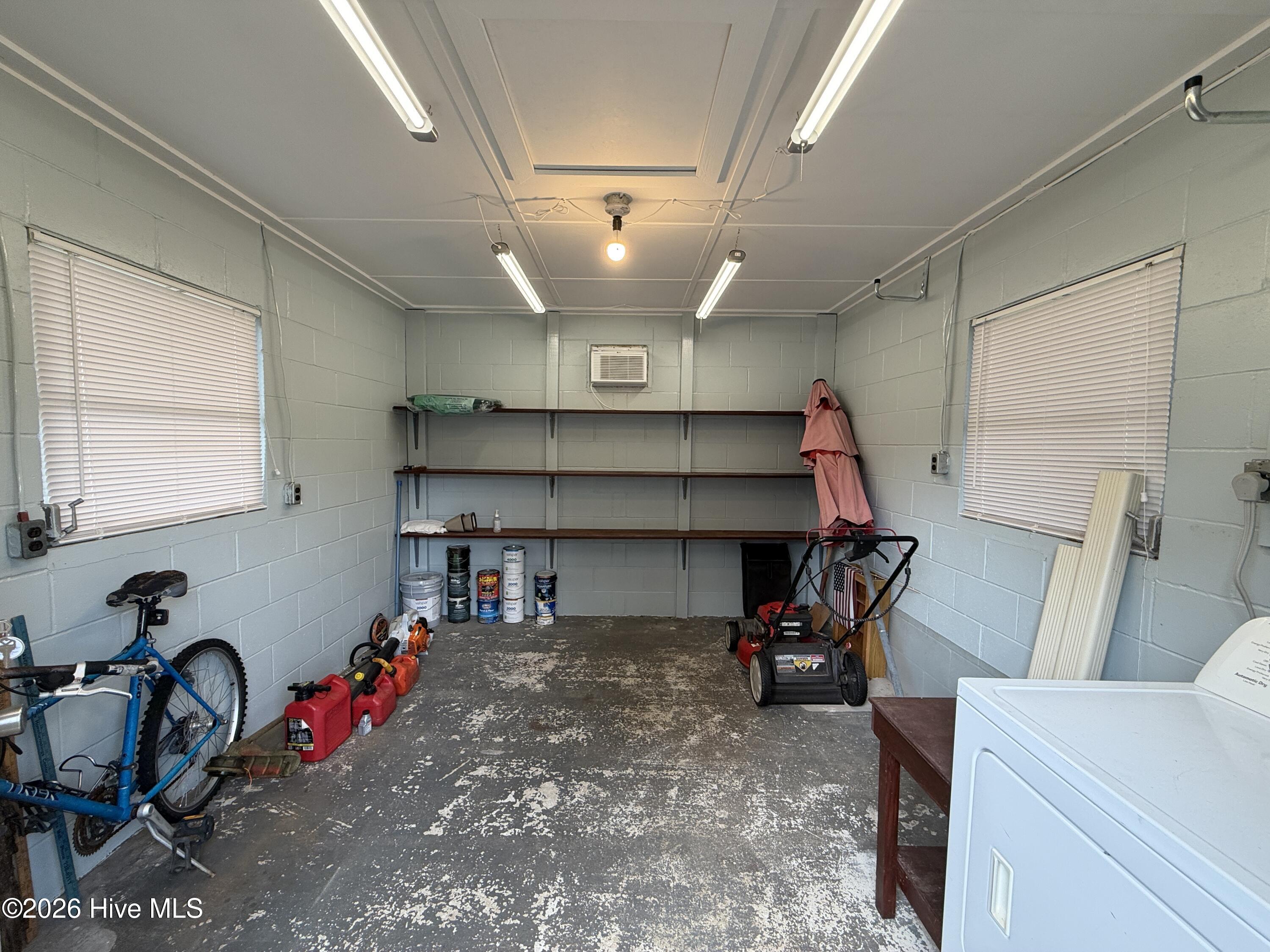 838 Berkshire Drive Property Photo 26