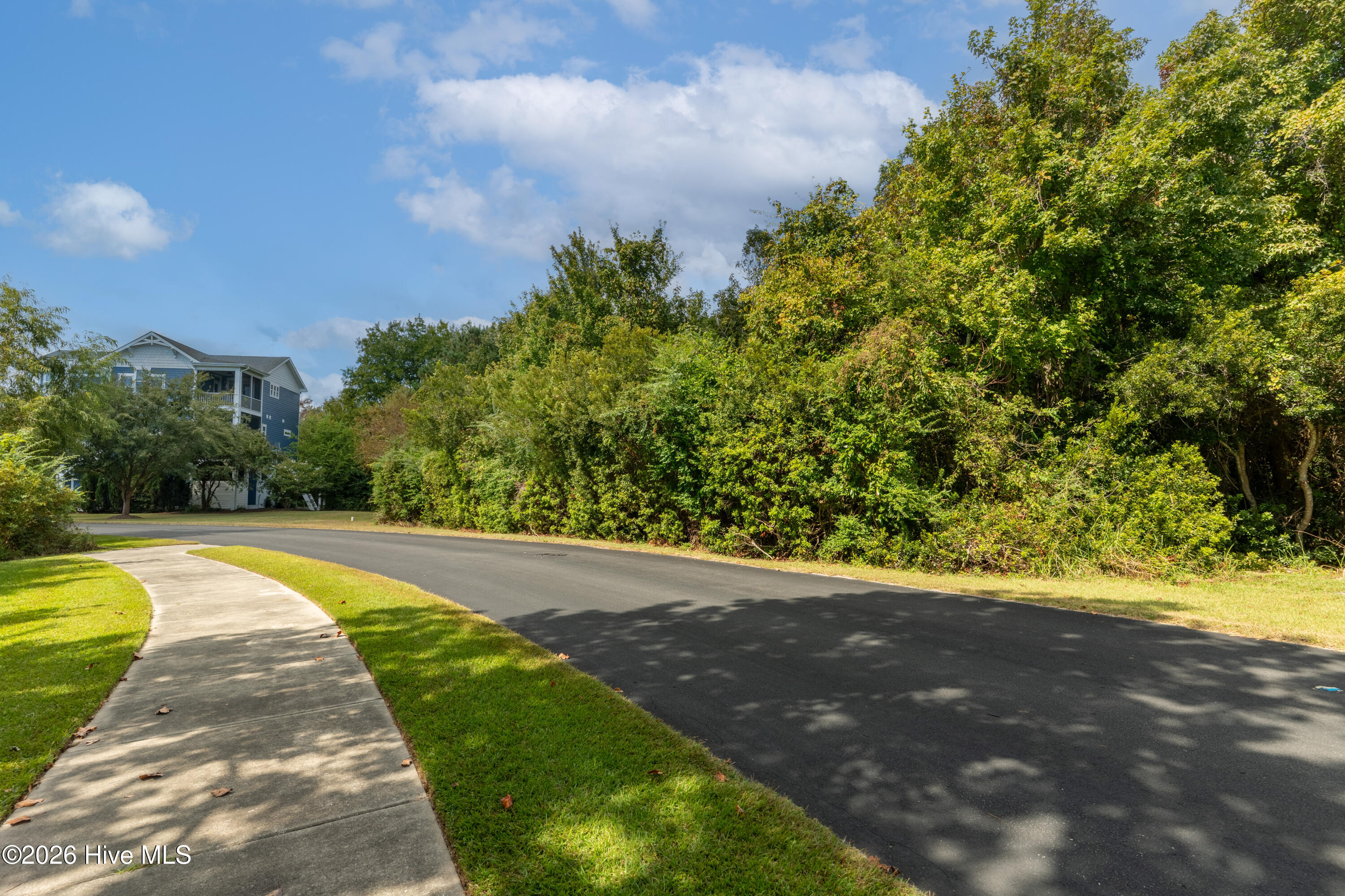 602 210 Seafarers Court Property Photo 4
