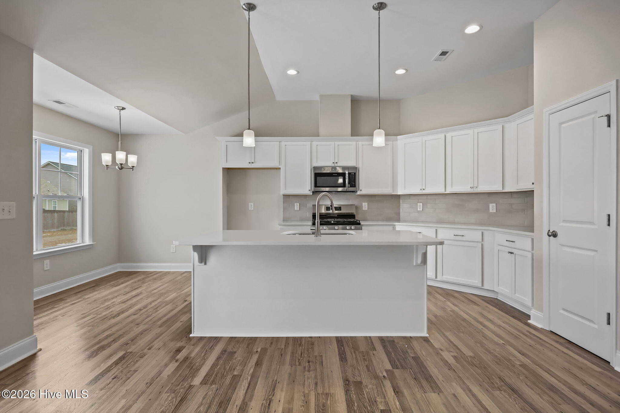 337 Gerbera Court Property Photo 9