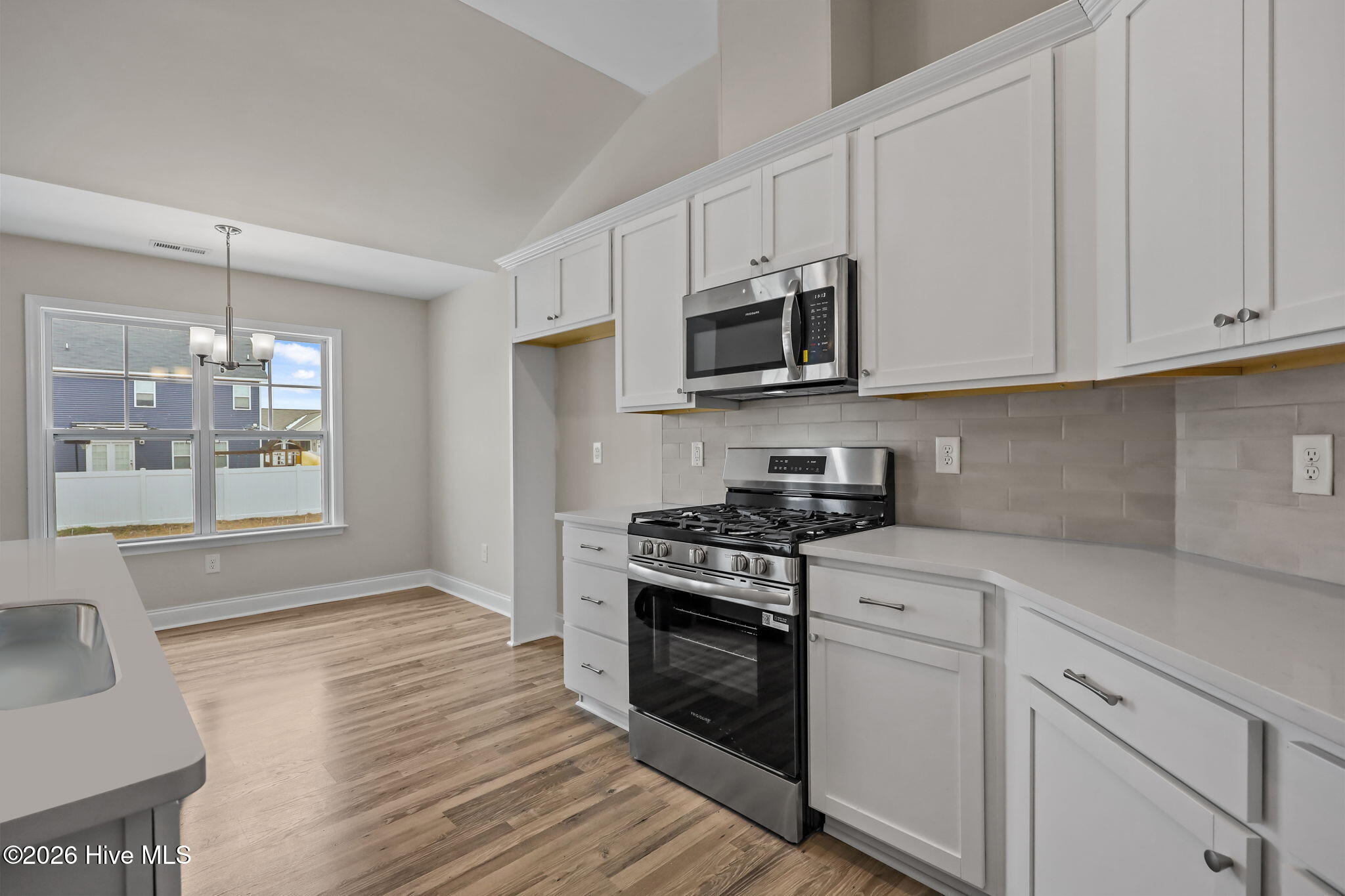 337 Gerbera Court Property Photo 11