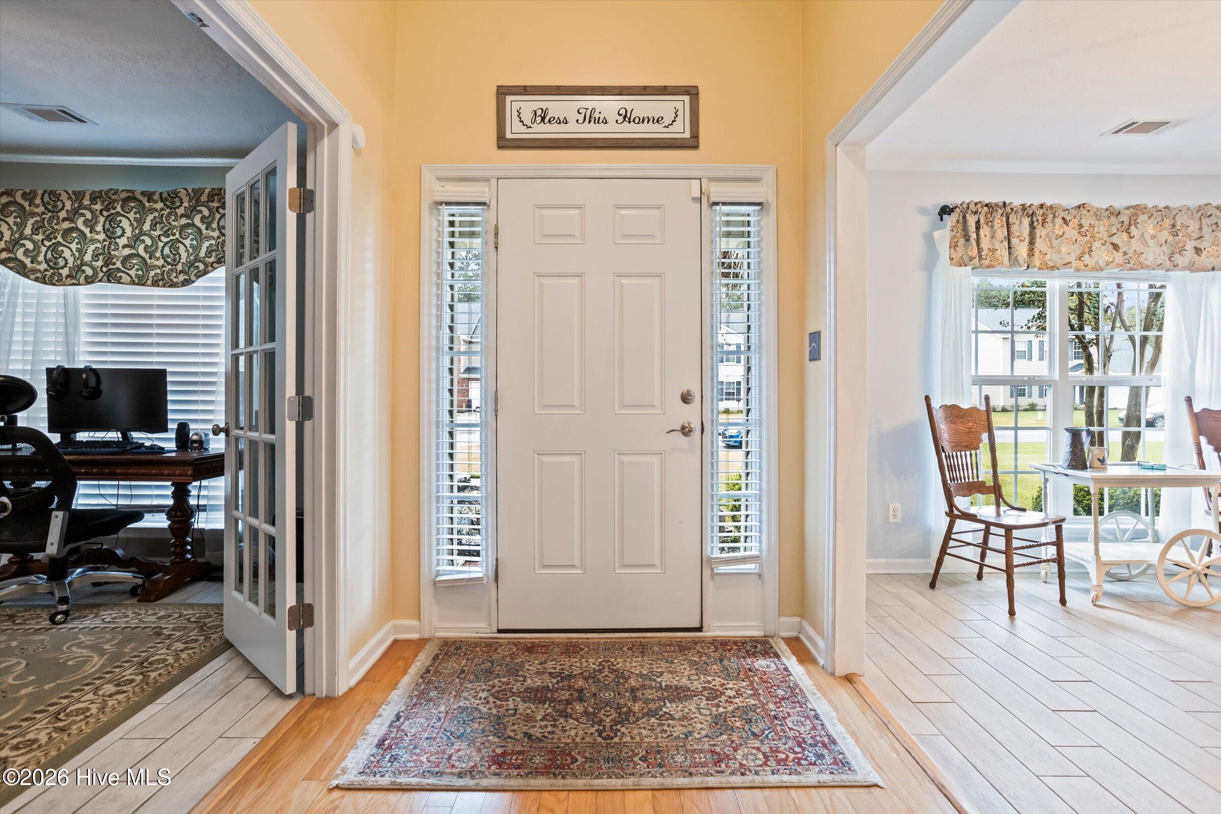 1209 Cinnamon Drive Property Photo 3