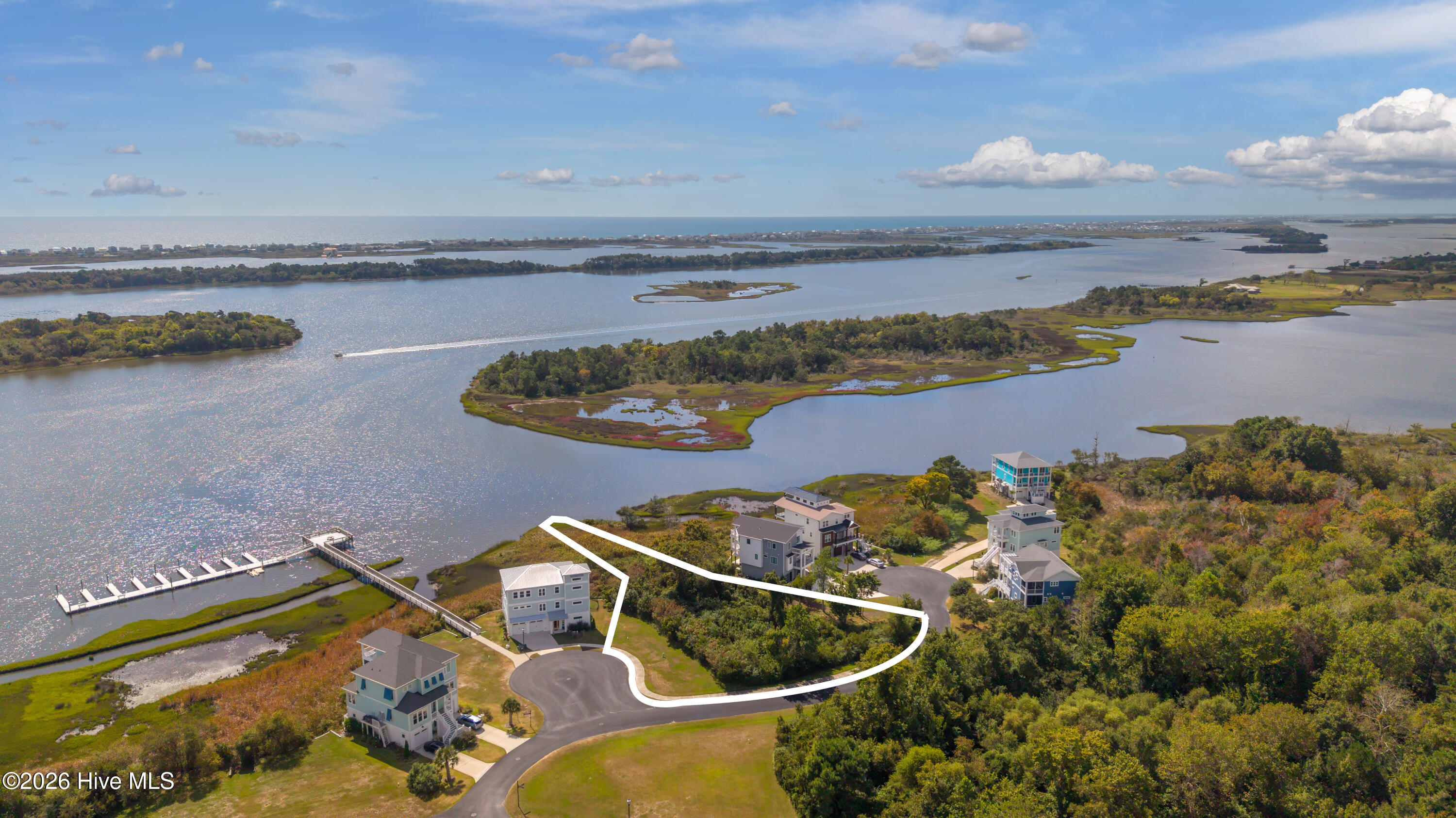 603 200c Seafarers Court Property Photo 2