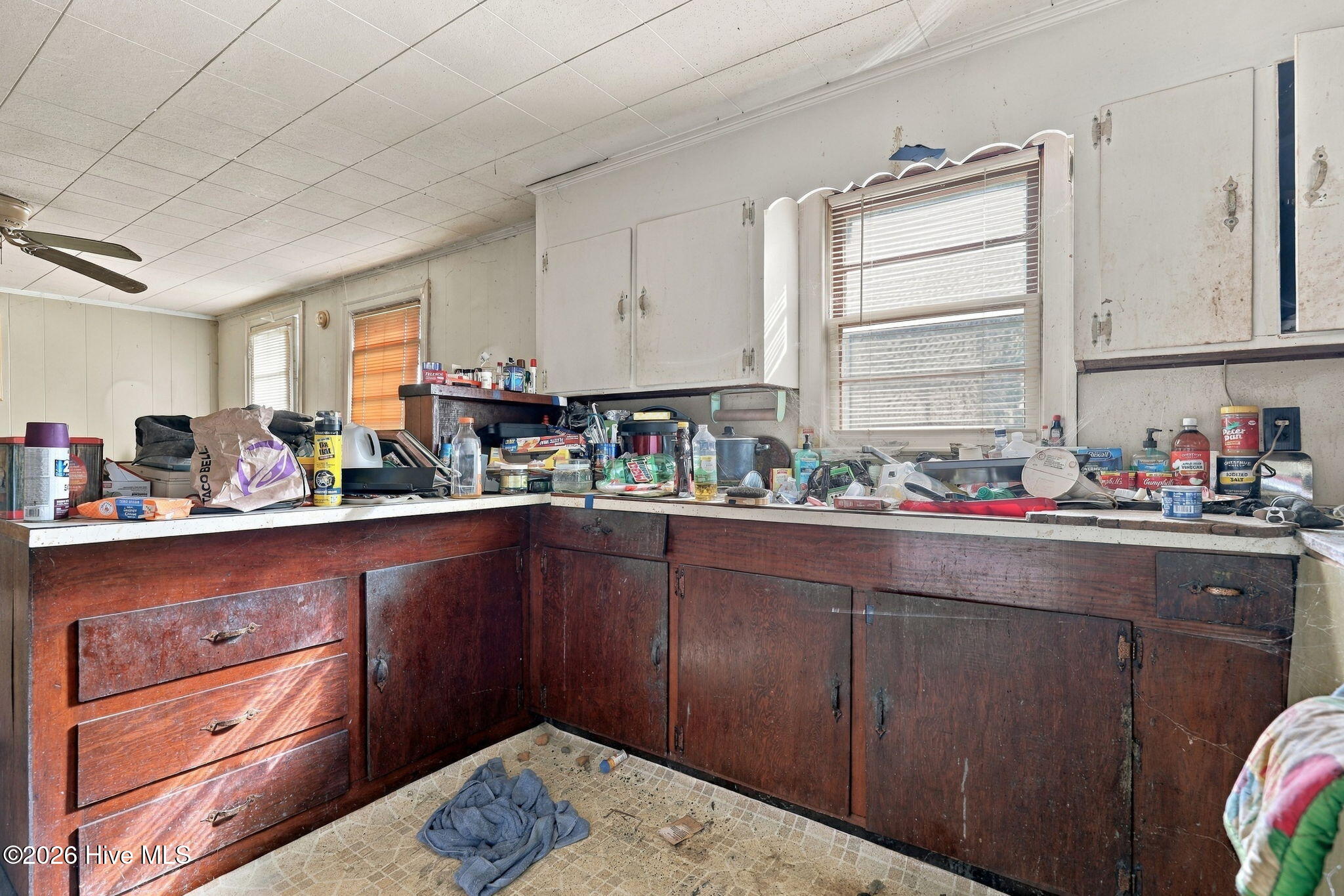 939 Hexlena Road Property Photo 6