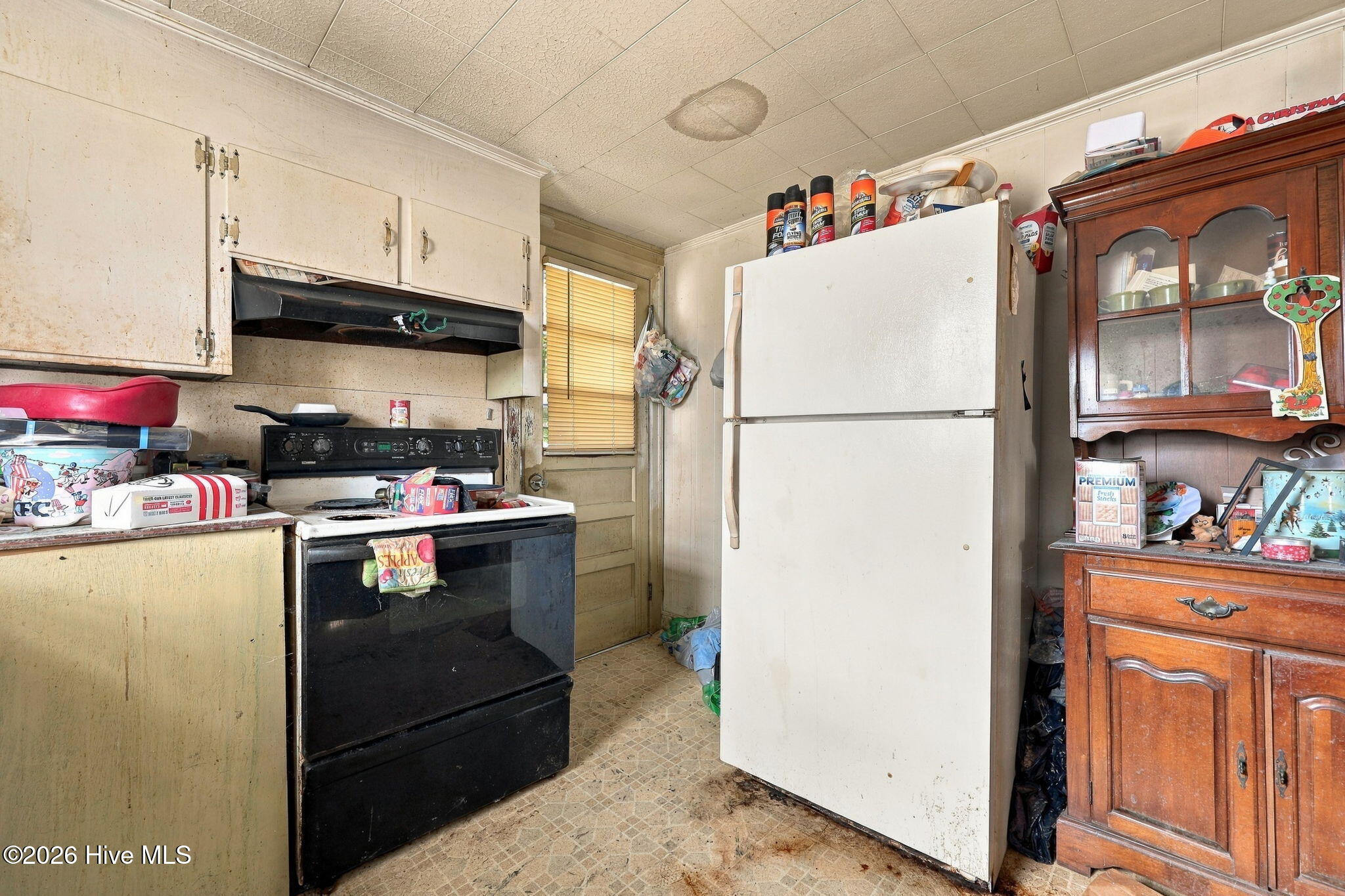 939 Hexlena Road Property Photo 7