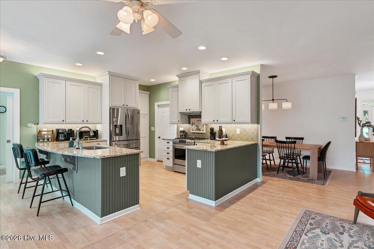 27 La Quinta Loop Property Photo 6