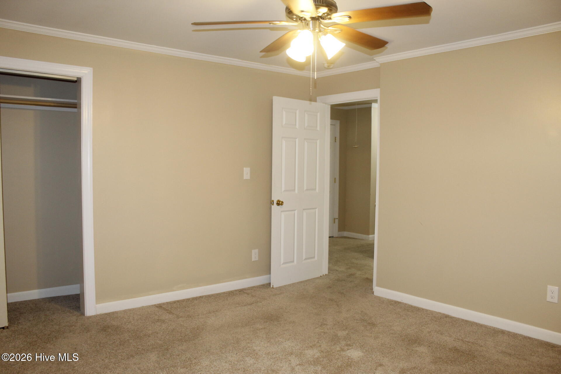 2124 Oleander Drive Property Photo 13