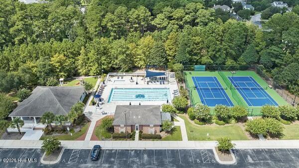 728 Aquarius Drive Property Photo 17