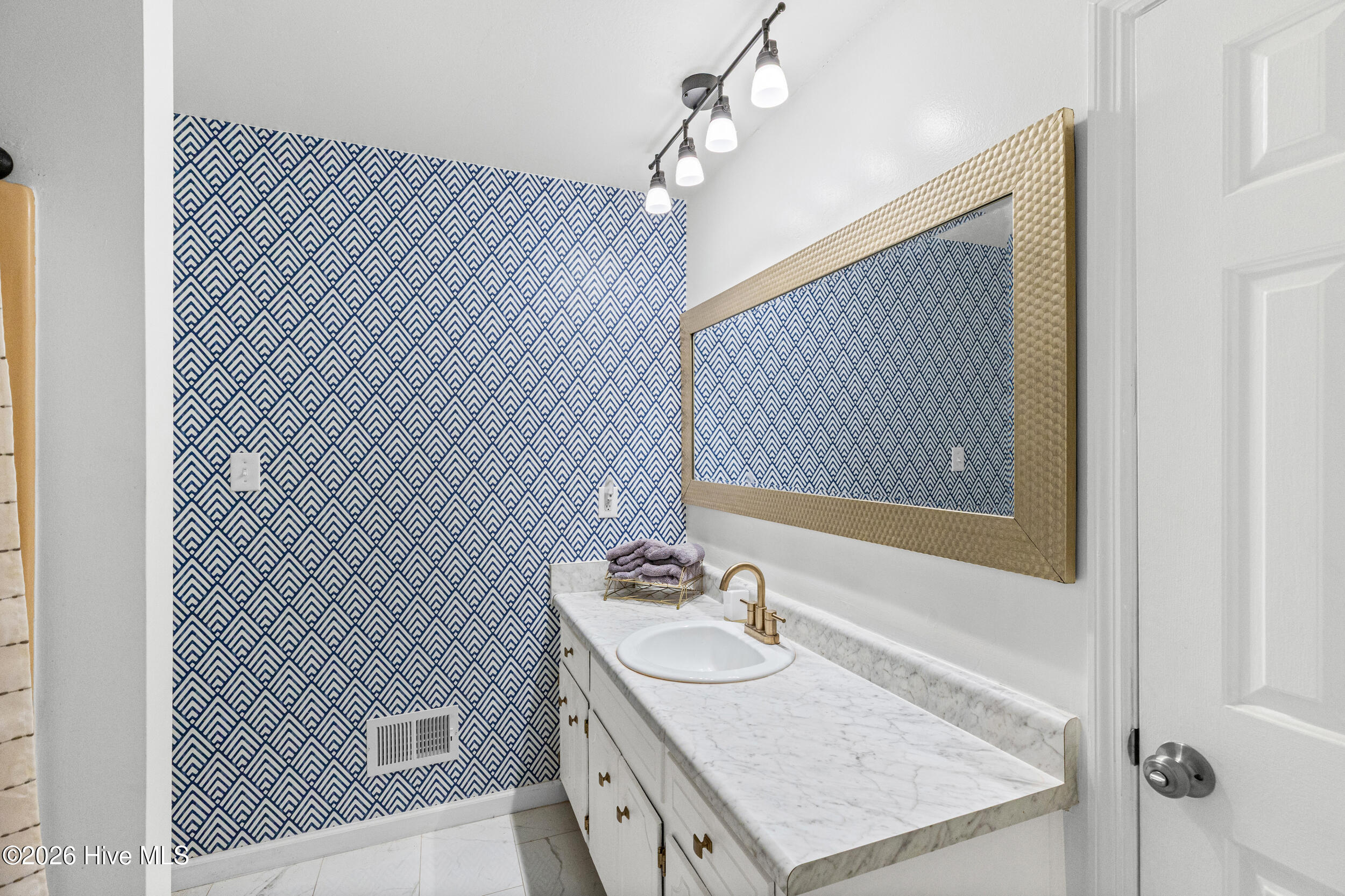 4219 Seago Road Property Photo 14