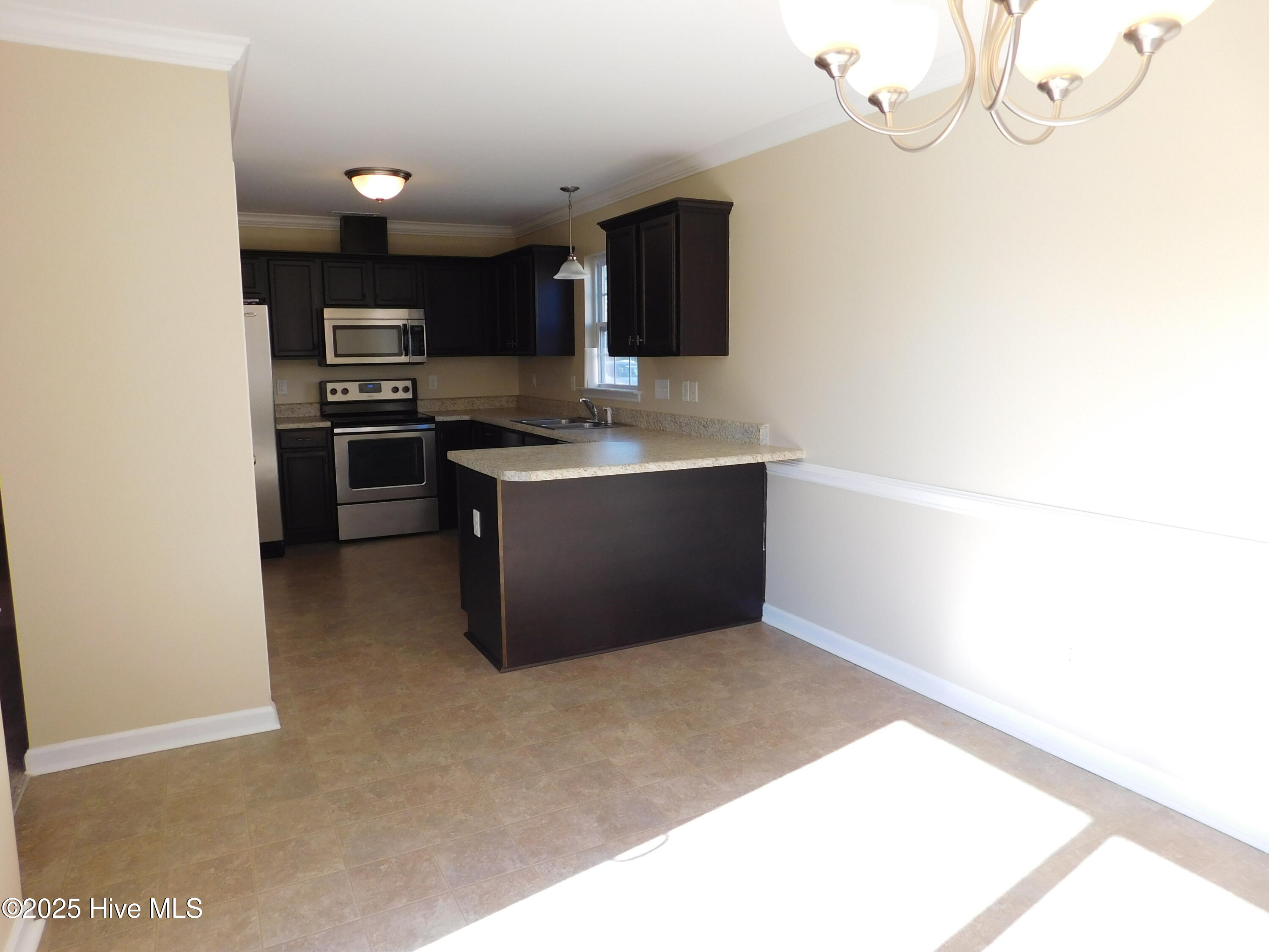 107 Lynden Lane Property Photo 13