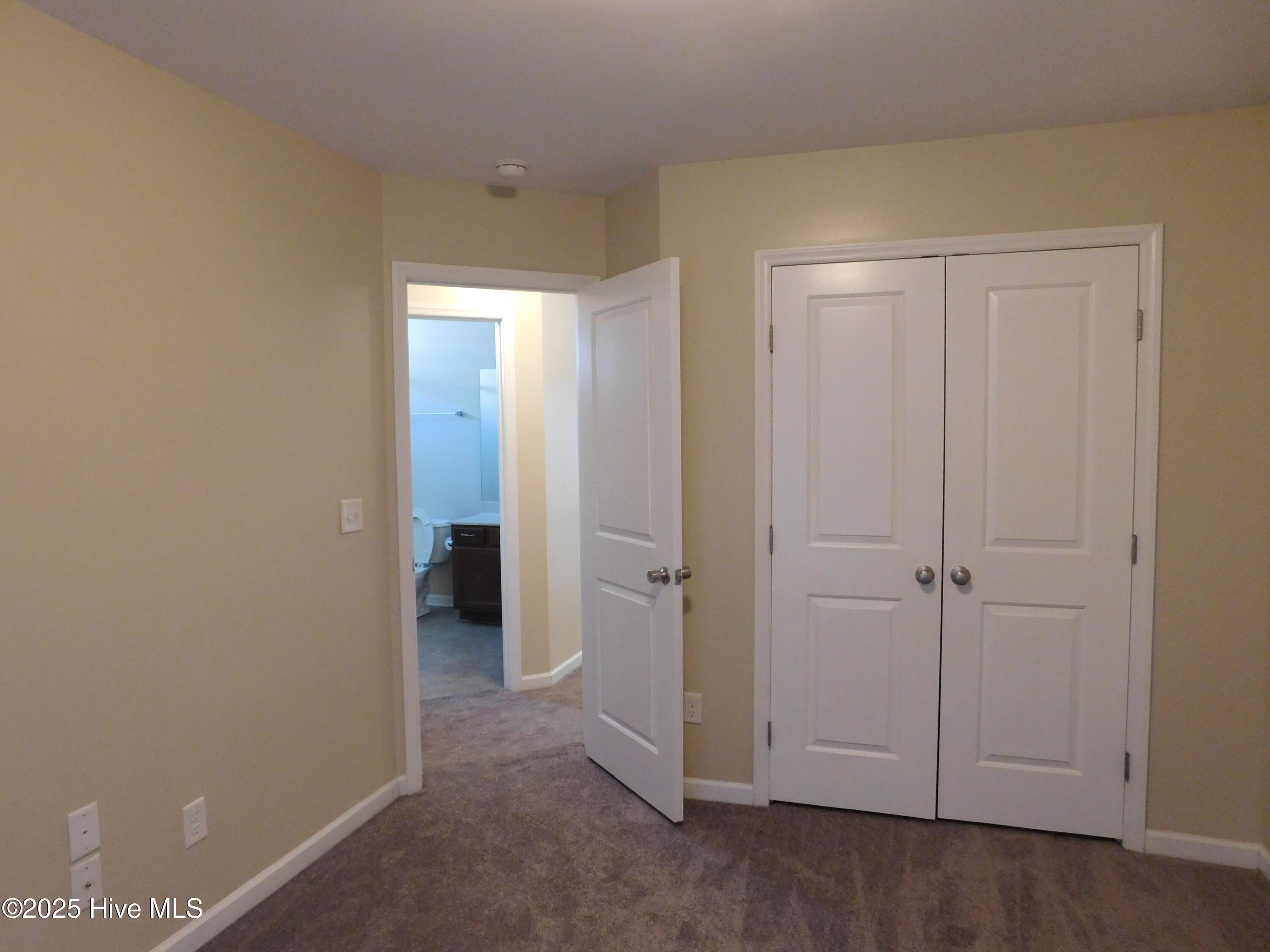 107 Lynden Lane Property Photo 16