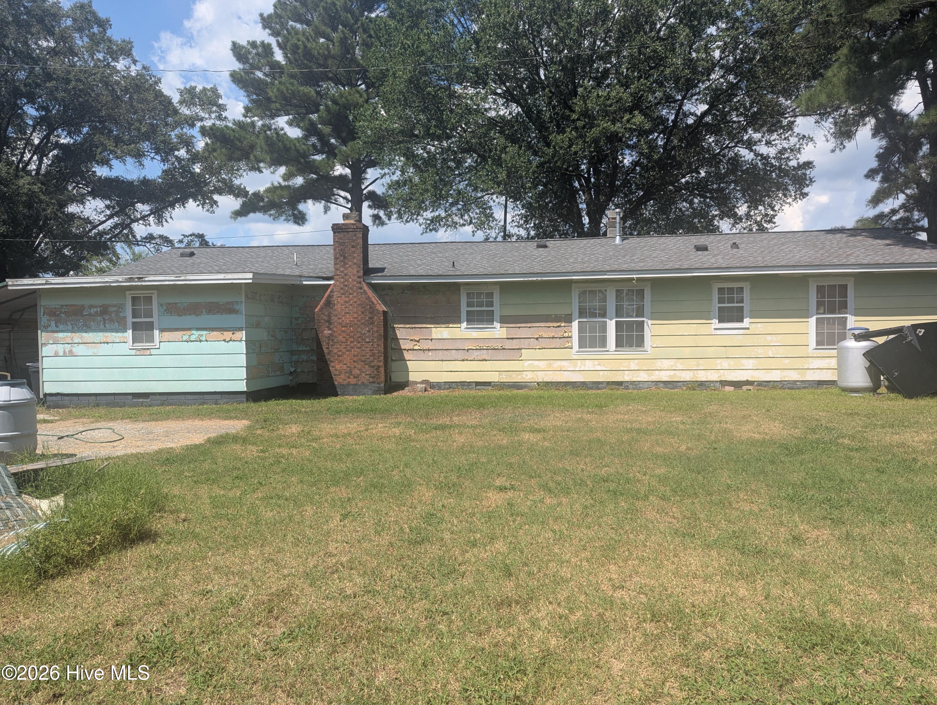 720 Old Moore Road Property Photo 5