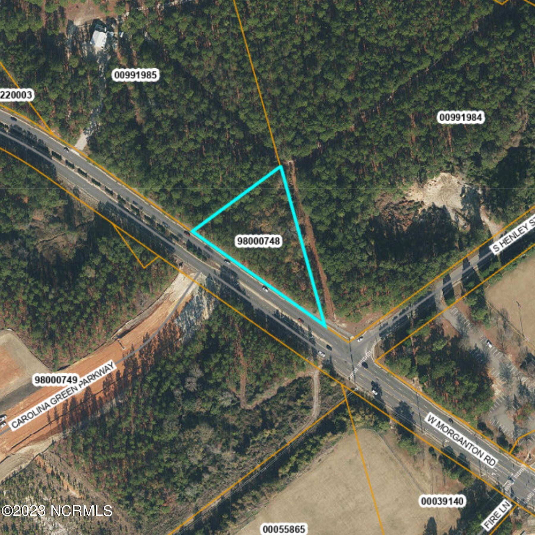 704 W Morganton Road Property Photo 2