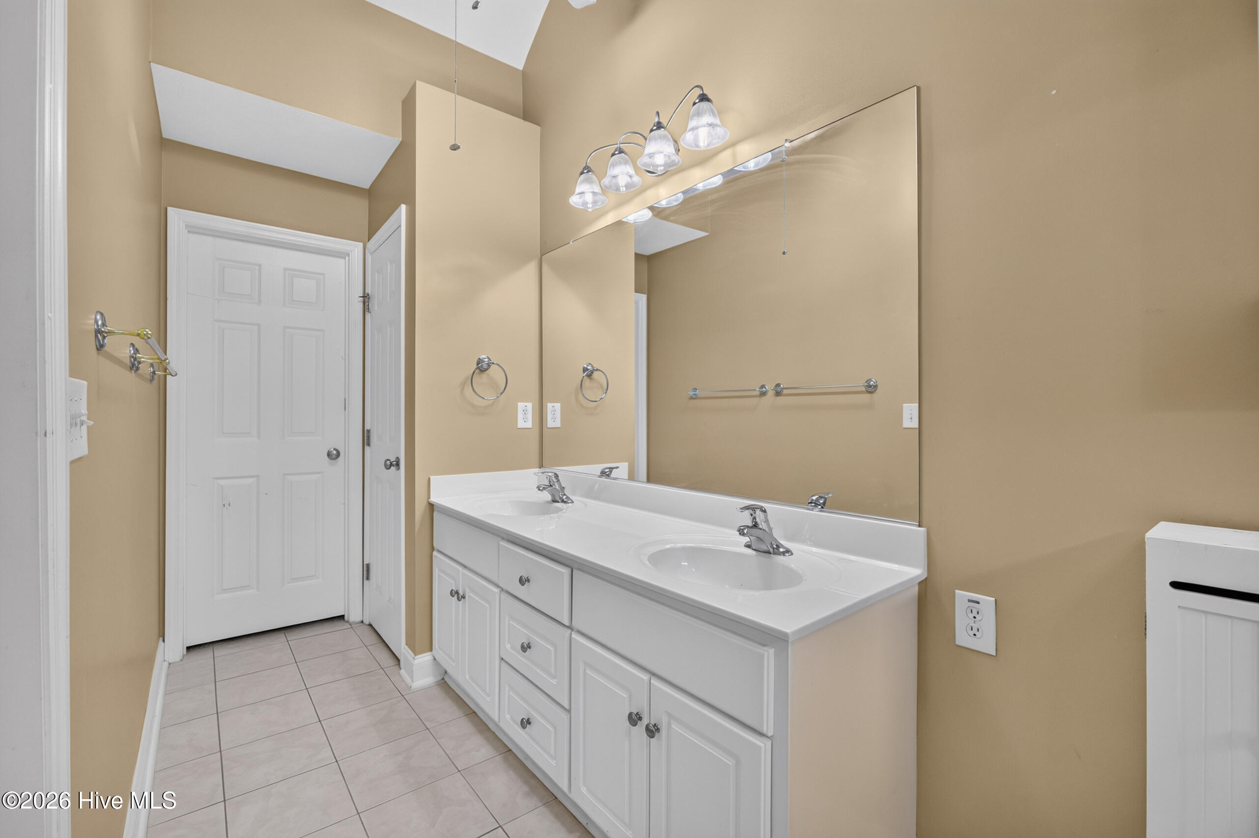 535 Laniers Way Property Photo 24