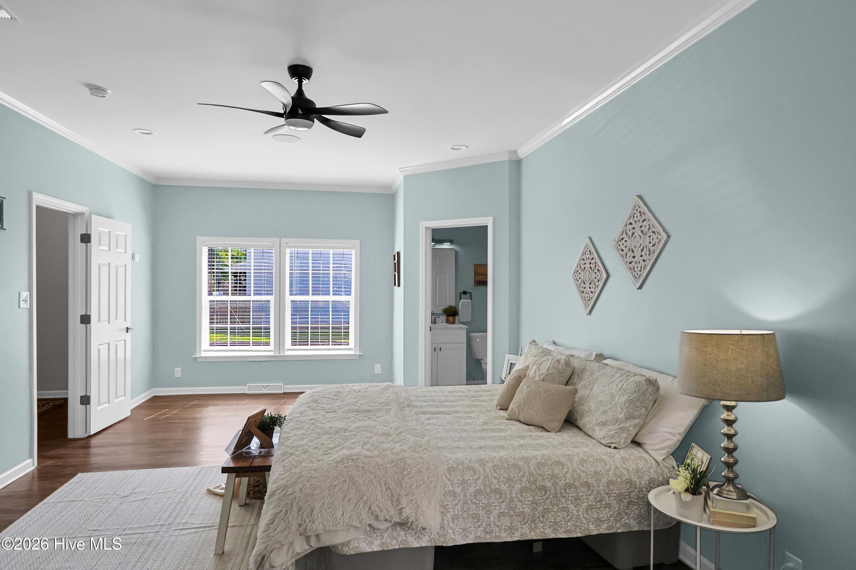 705 Swann Street Property Photo 27