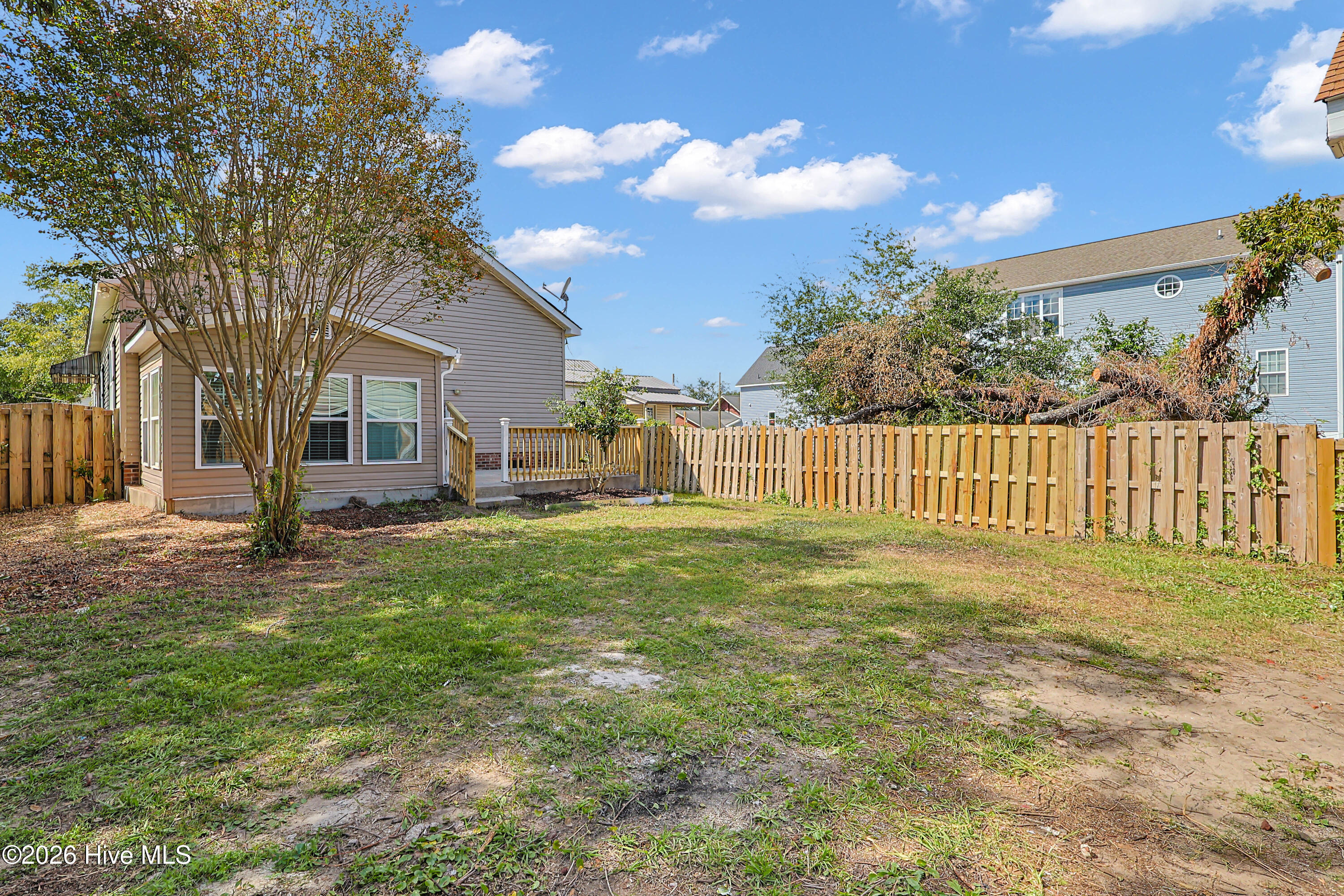 705 Swann Street Property Photo 58