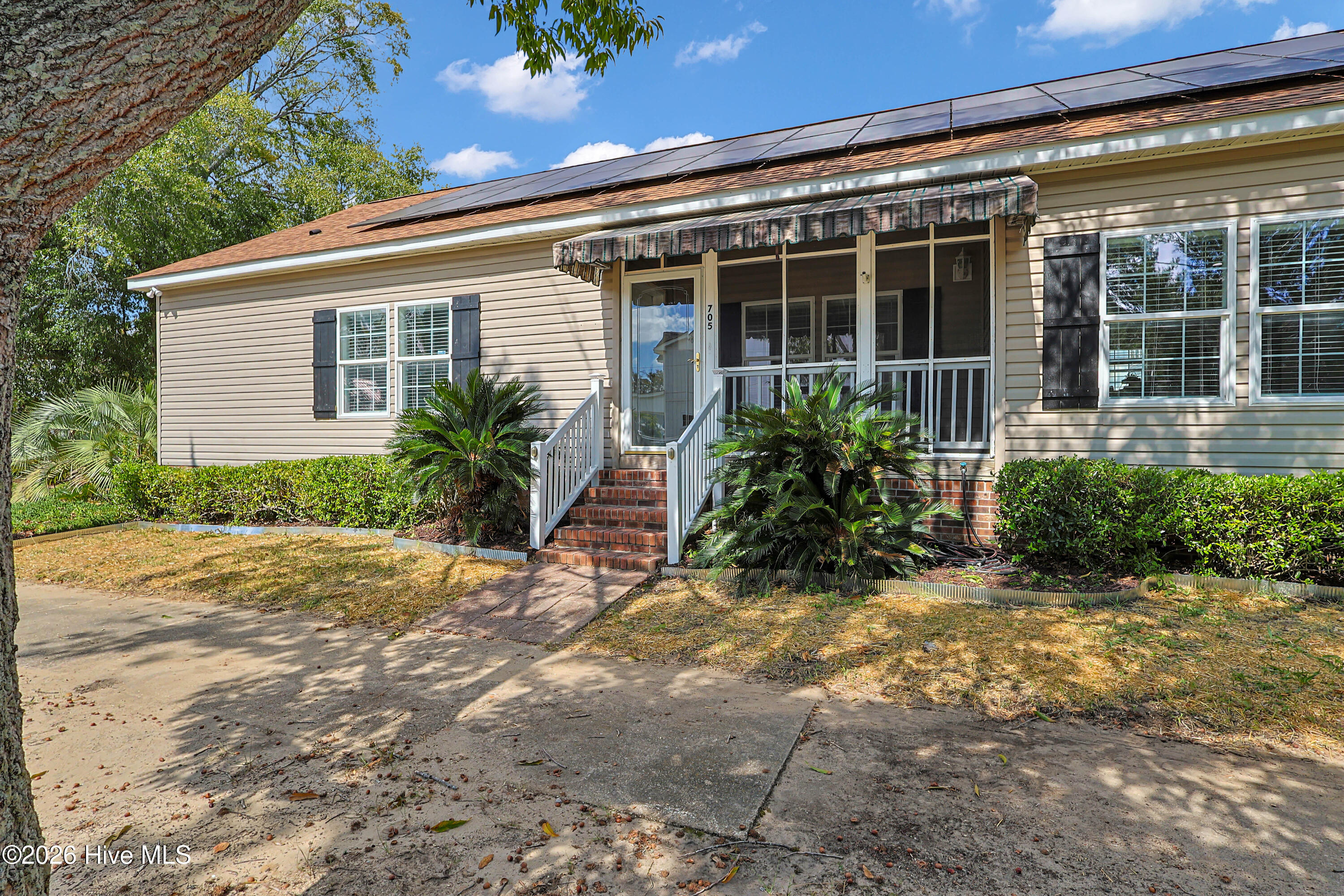 705 Swann Street Property Photo 62