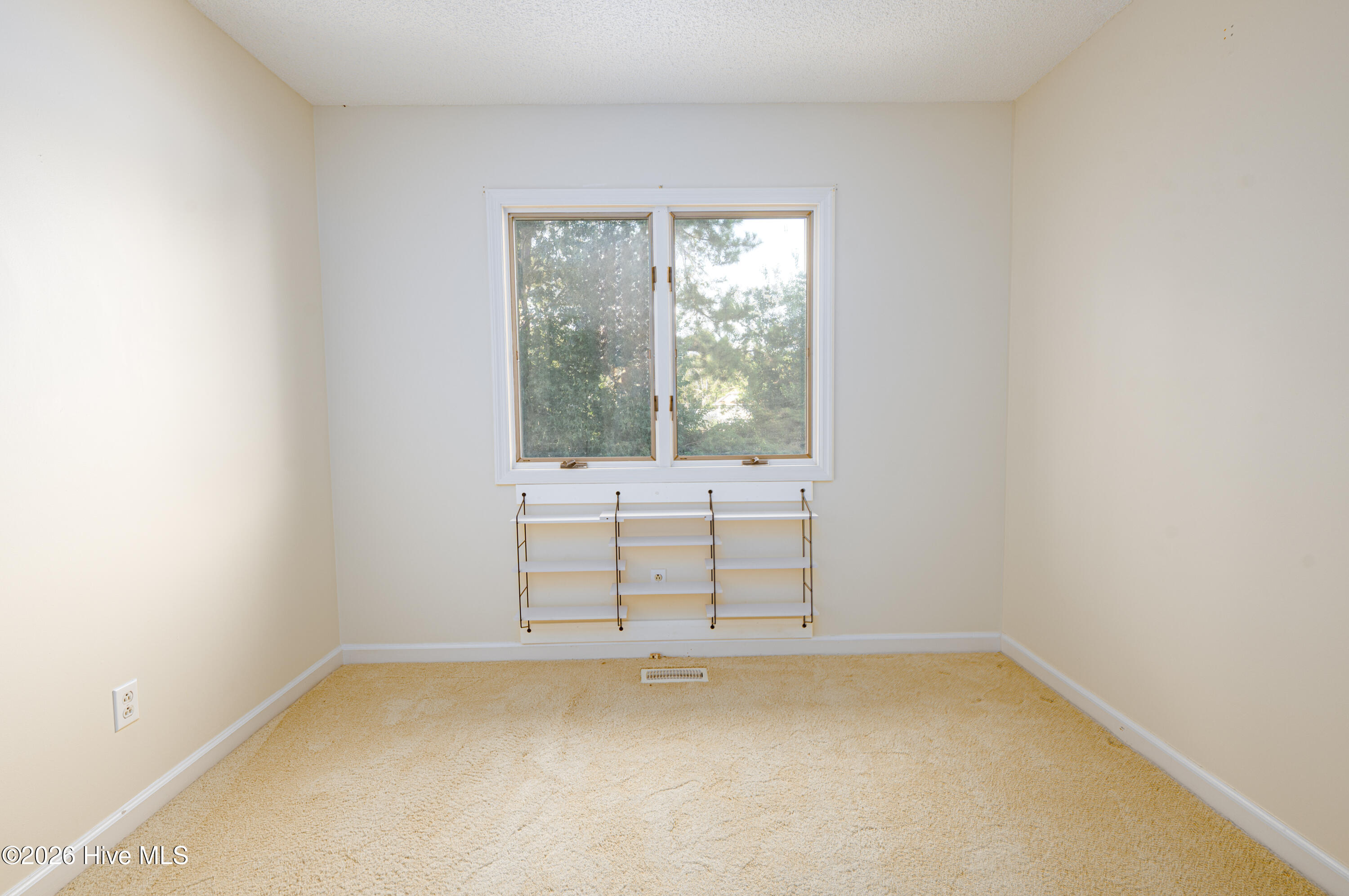 2027 Blackbeard Drive Property Photo 13