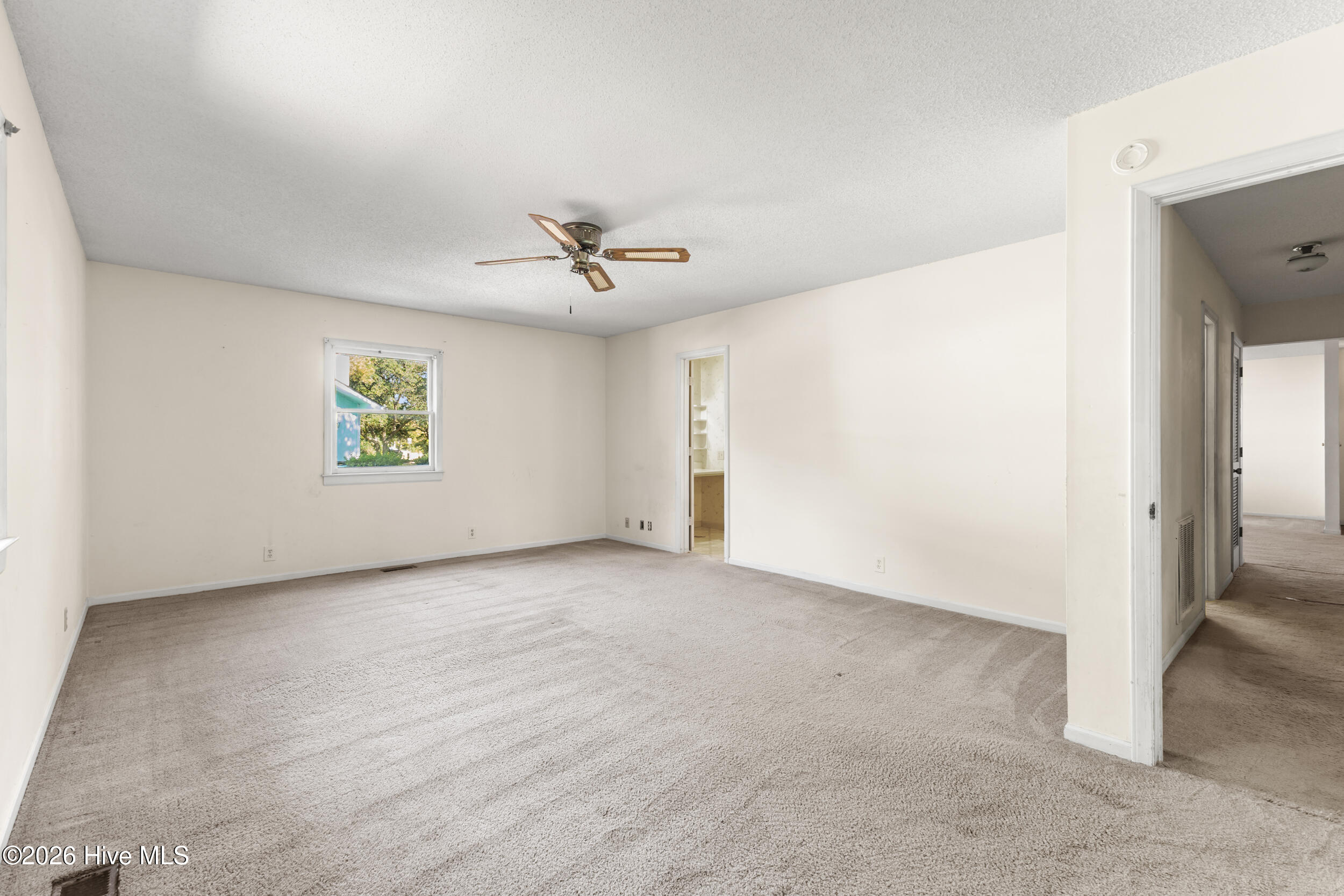 502 Peninsula Drive Property Photo 11