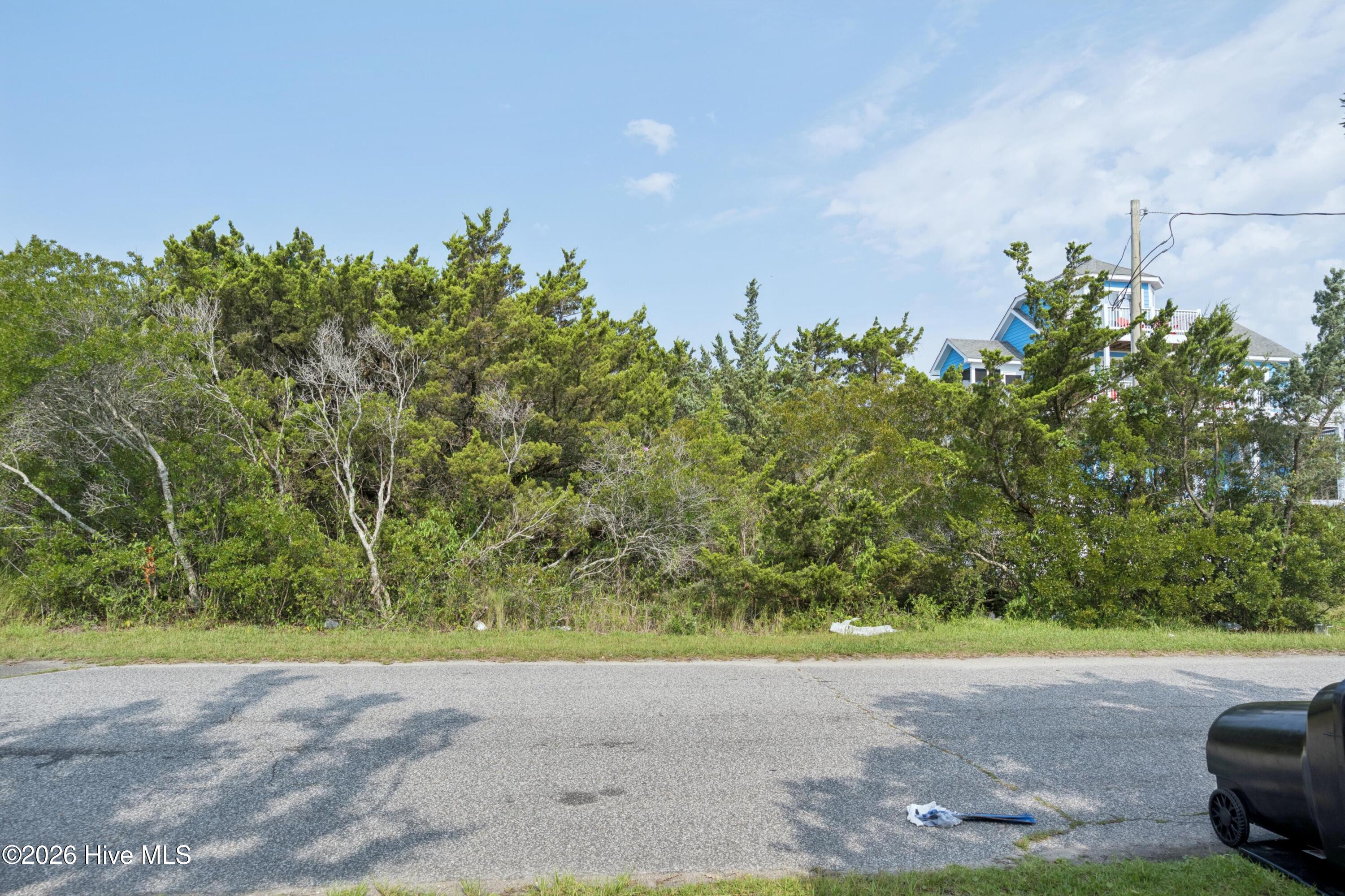 41050 Channel Court Property Photo 7