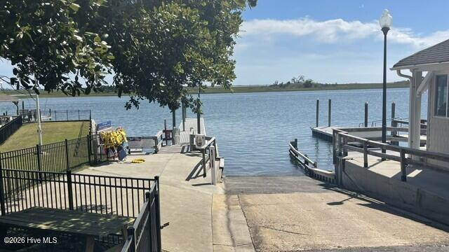 351 Olde Point Road Property Photo 4