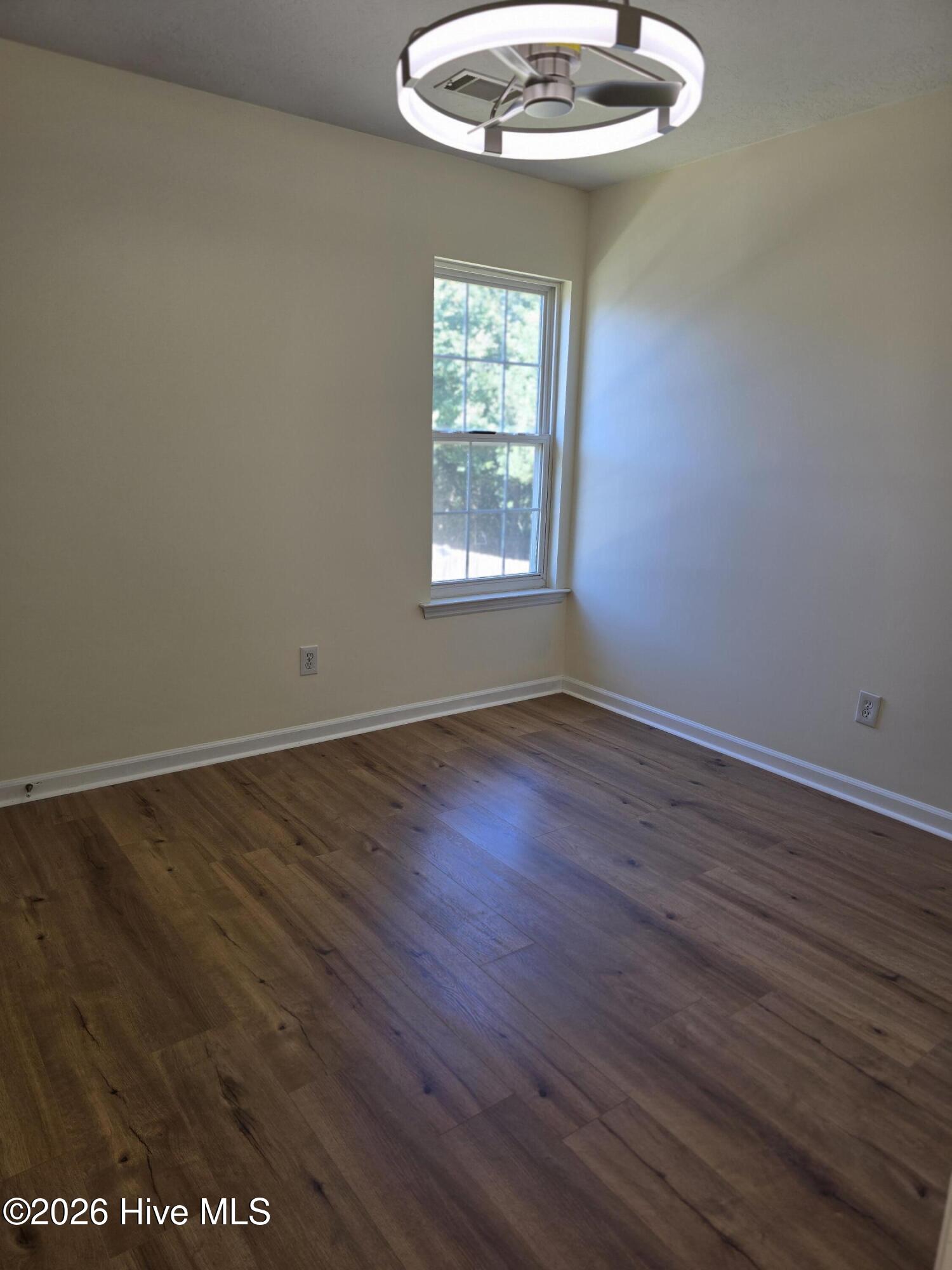 4536 Country Glen Circle Property Photo 38