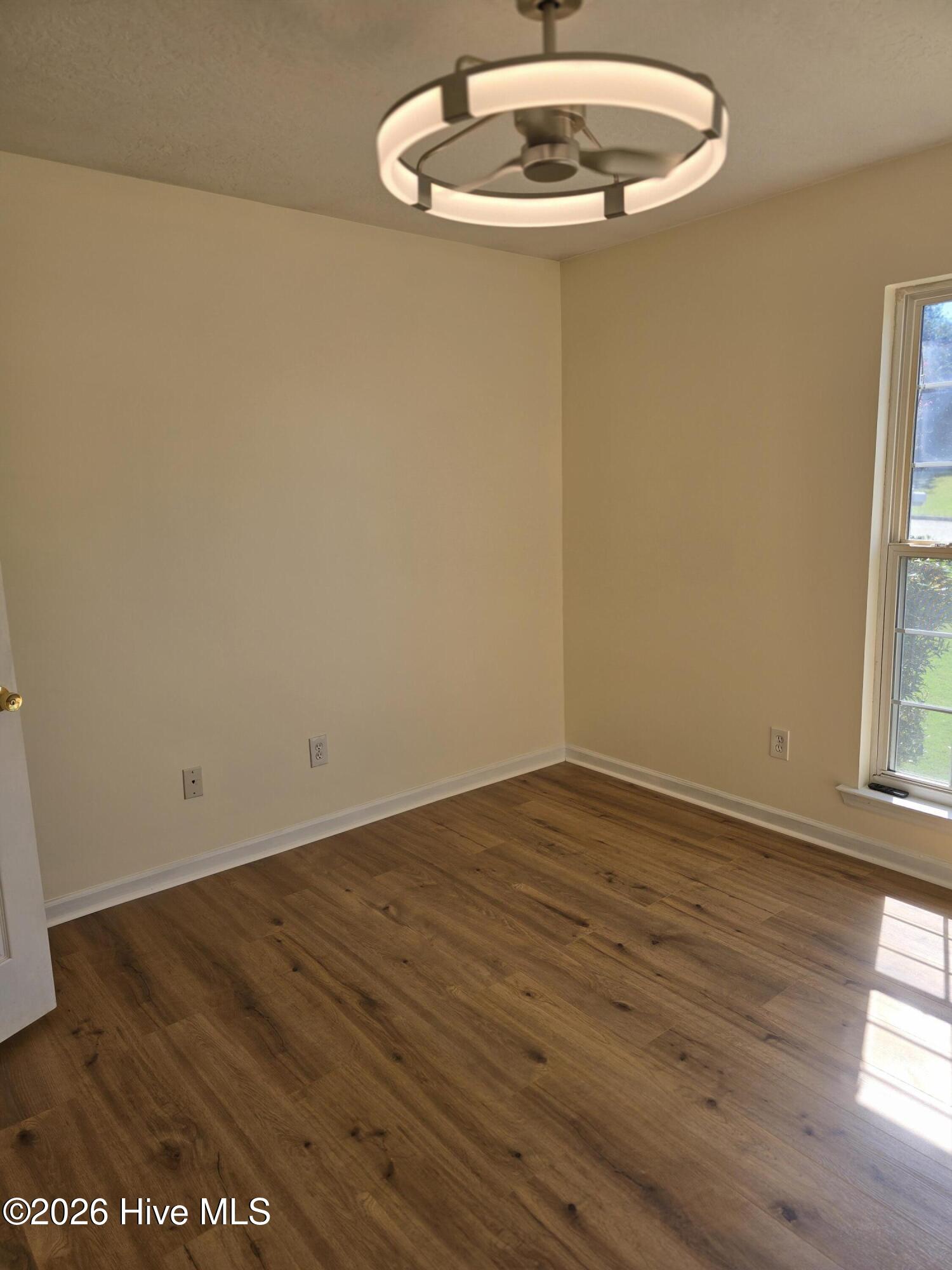 4536 Country Glen Circle Property Photo 39