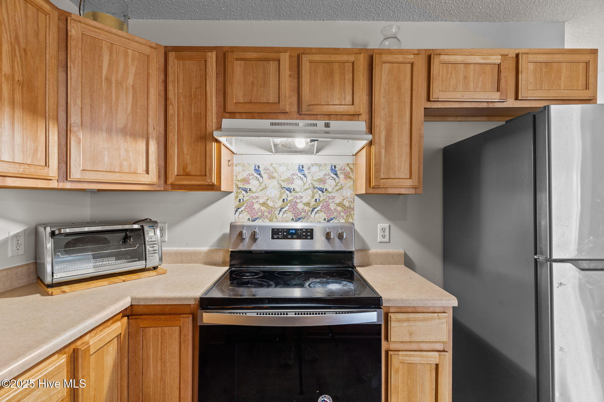 709 Wooster Street Property Photo 12