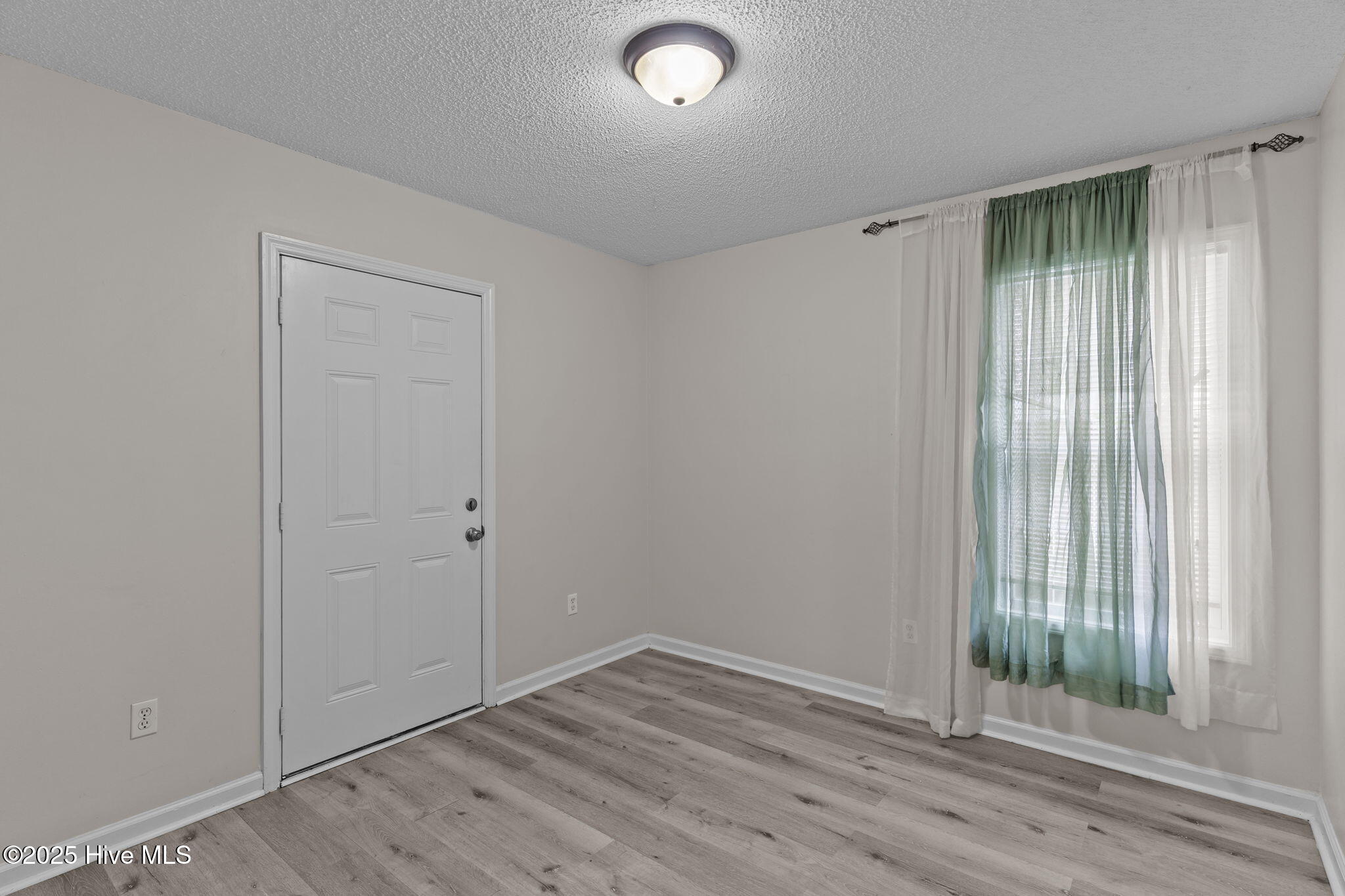 709 Wooster Street Property Photo 18