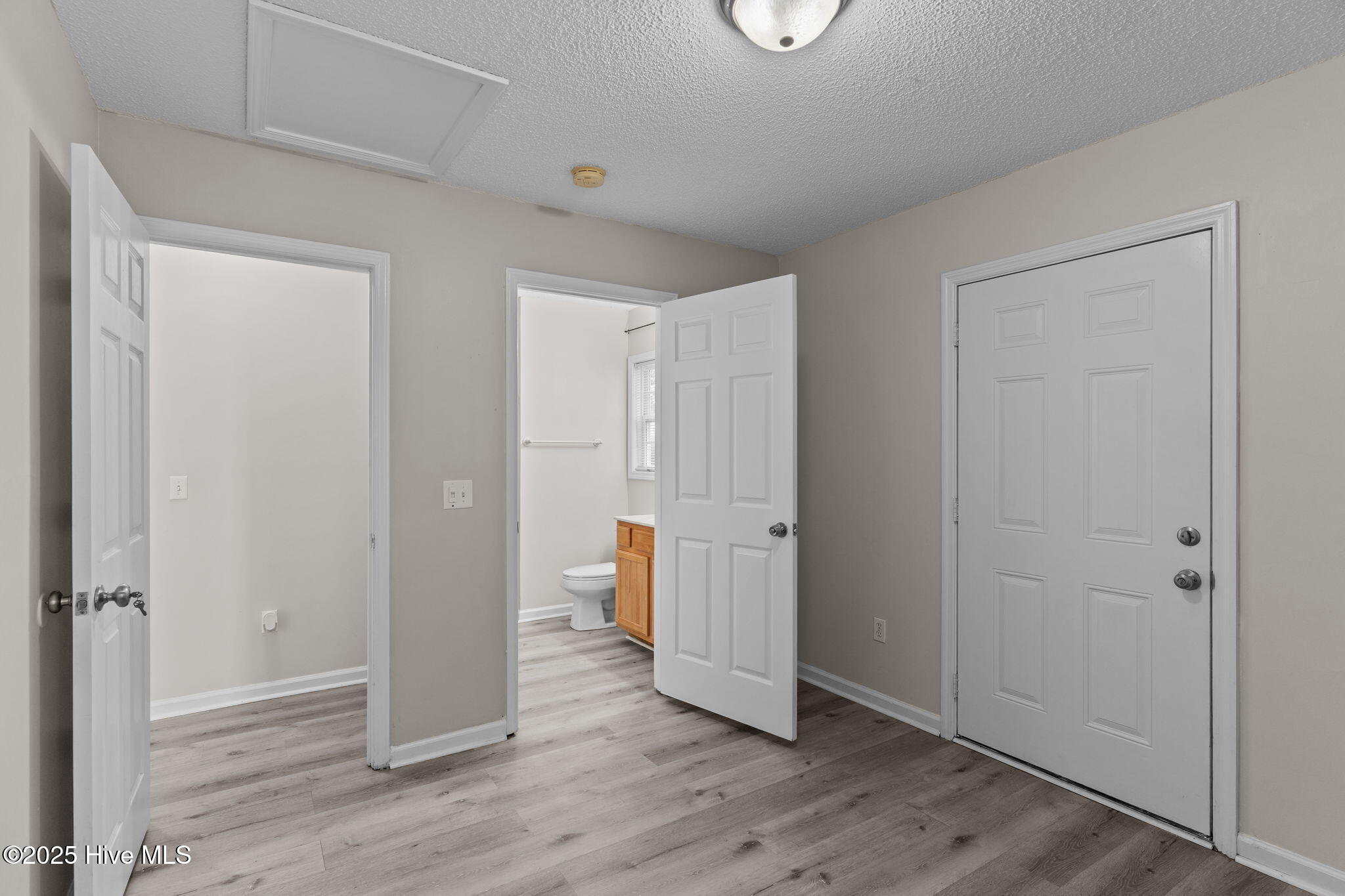 709 Wooster Street Property Photo 20