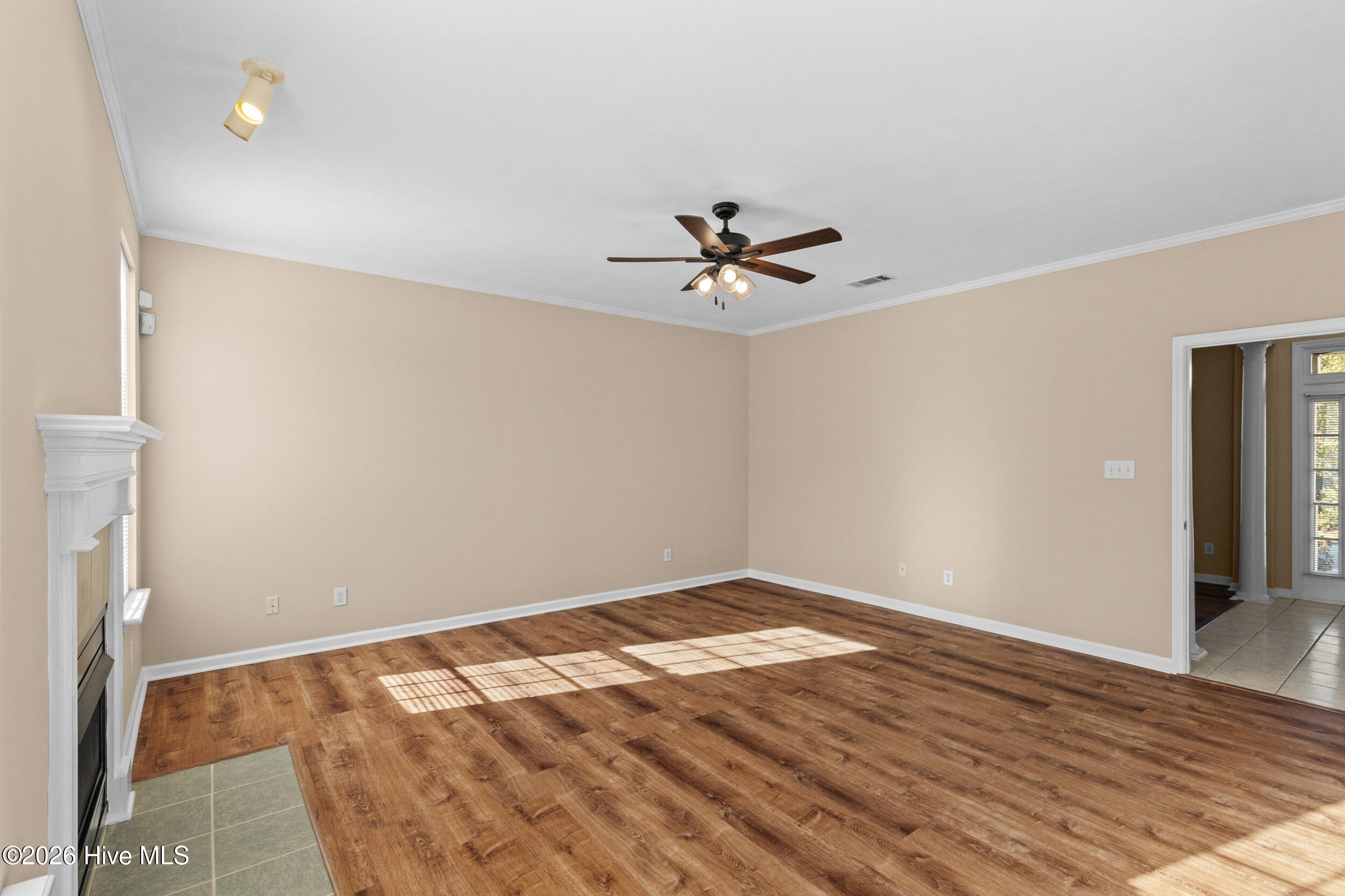 352 Heath Way Property Photo 11