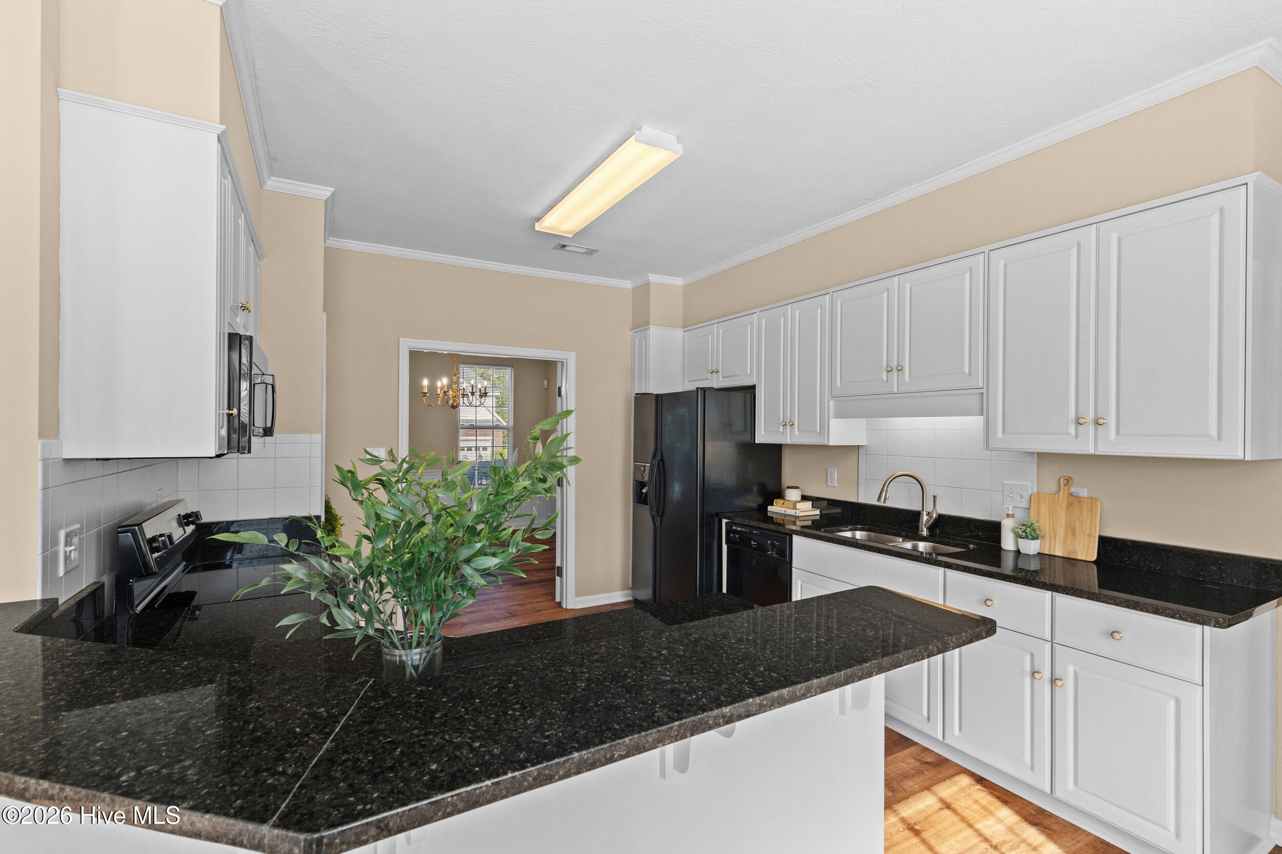 352 Heath Way Property Photo 19