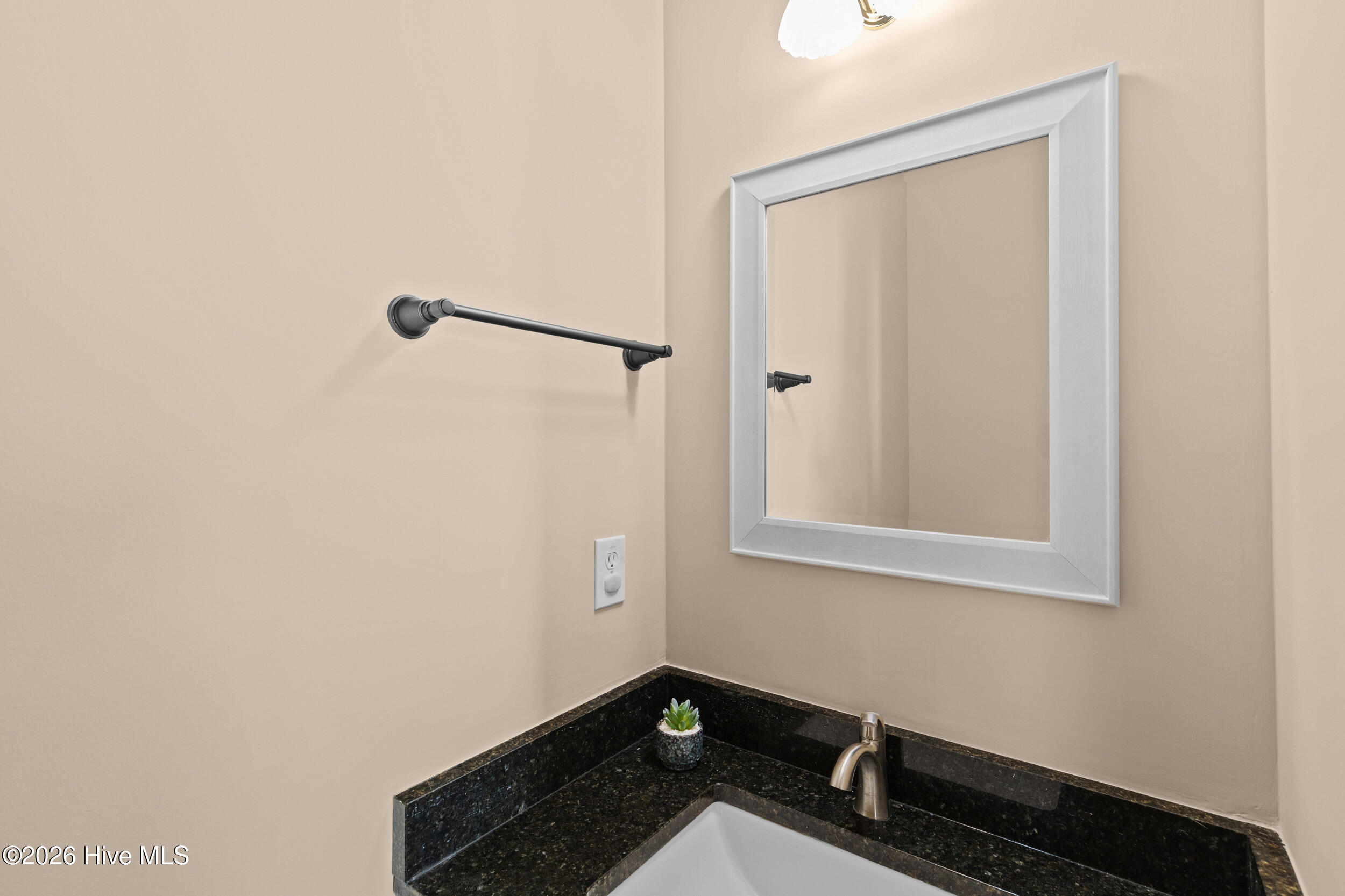 352 Heath Way Property Photo 22